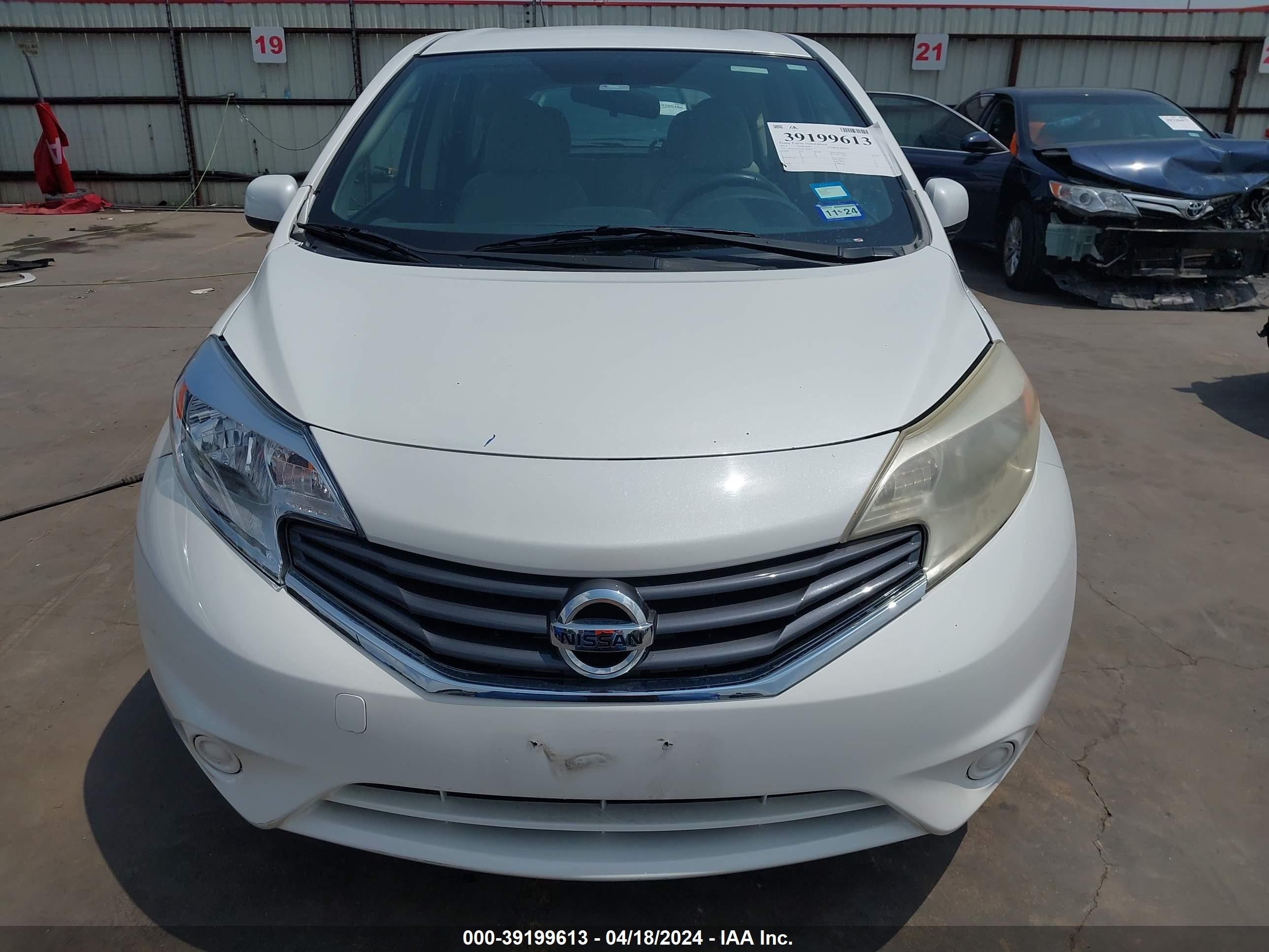 Photo 11 VIN: 3N1CE2CP1EL389893 - NISSAN VERSA 