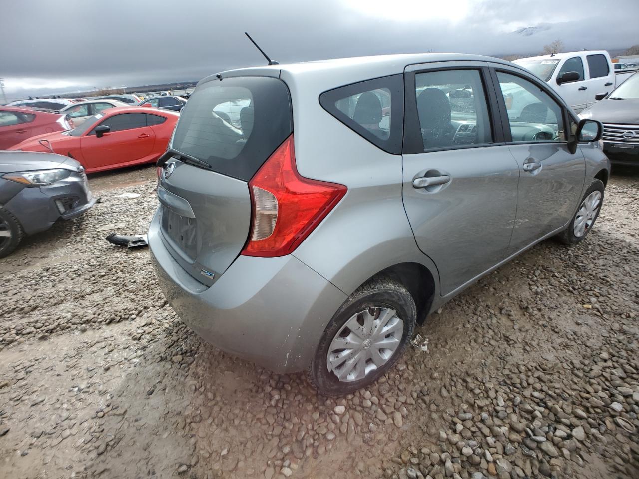 Photo 2 VIN: 3N1CE2CP1EL393281 - NISSAN VERSA 