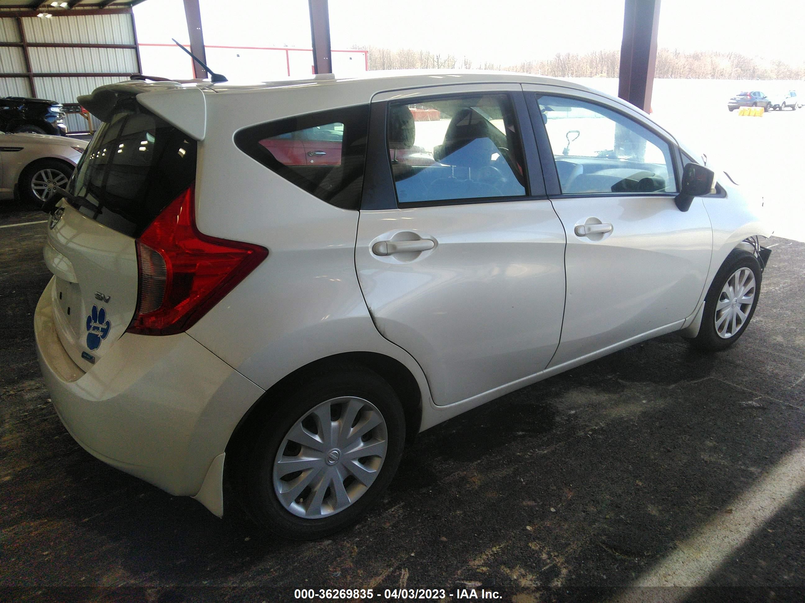 Photo 3 VIN: 3N1CE2CP1FL365675 - NISSAN VERSA 