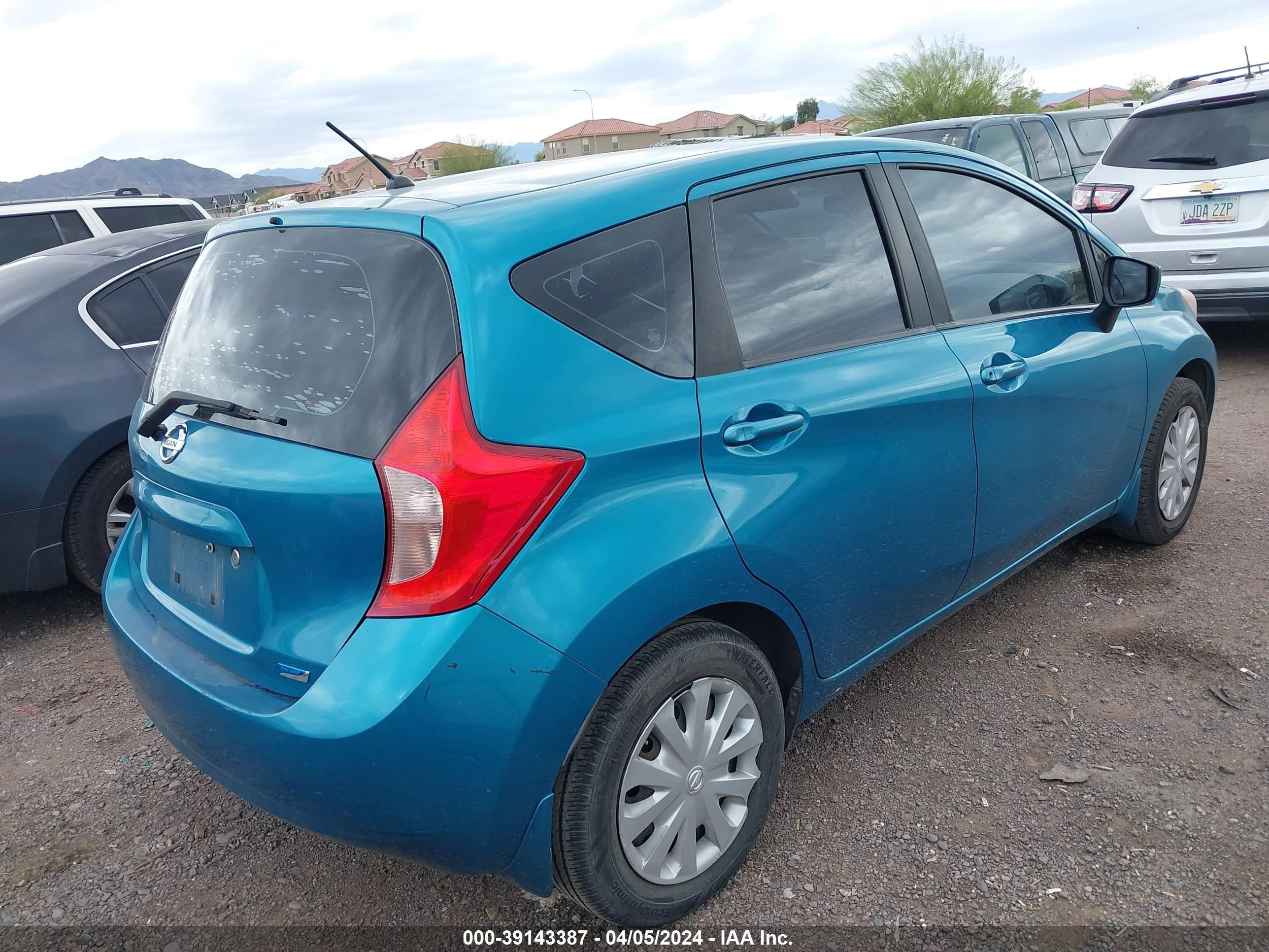 Photo 3 VIN: 3N1CE2CP1FL384078 - NISSAN VERSA 