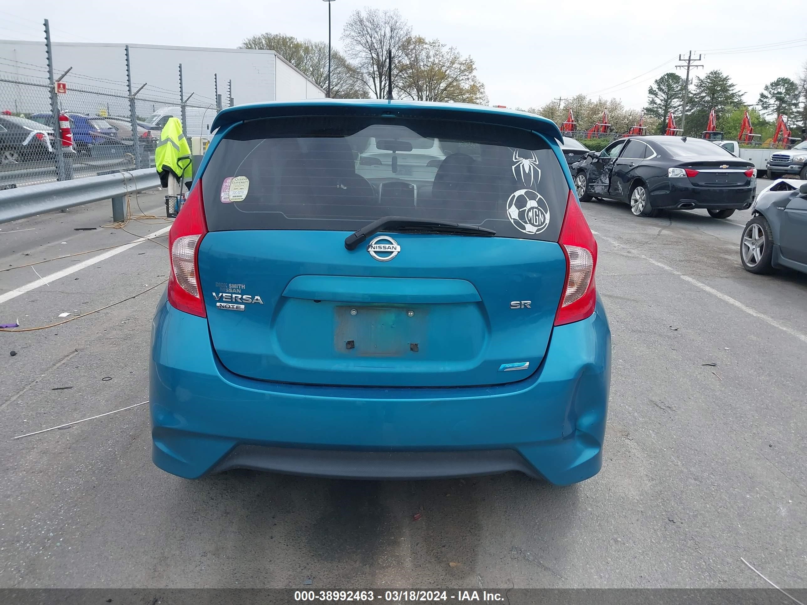 Photo 15 VIN: 3N1CE2CP1FL397235 - NISSAN VERSA 