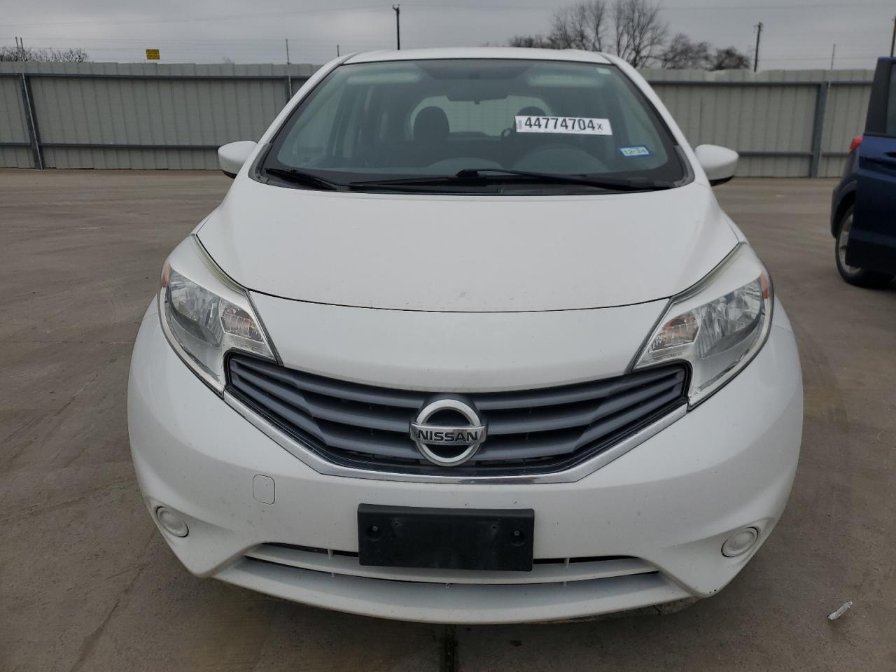 Photo 4 VIN: 3N1CE2CP1GL408283 - NISSAN VERSA 