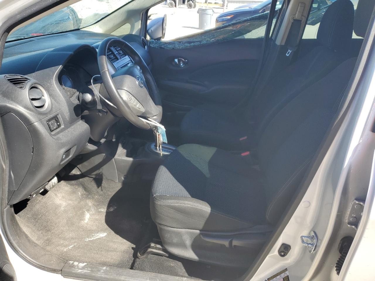 Photo 6 VIN: 3N1CE2CP1HL366585 - NISSAN VERSA 