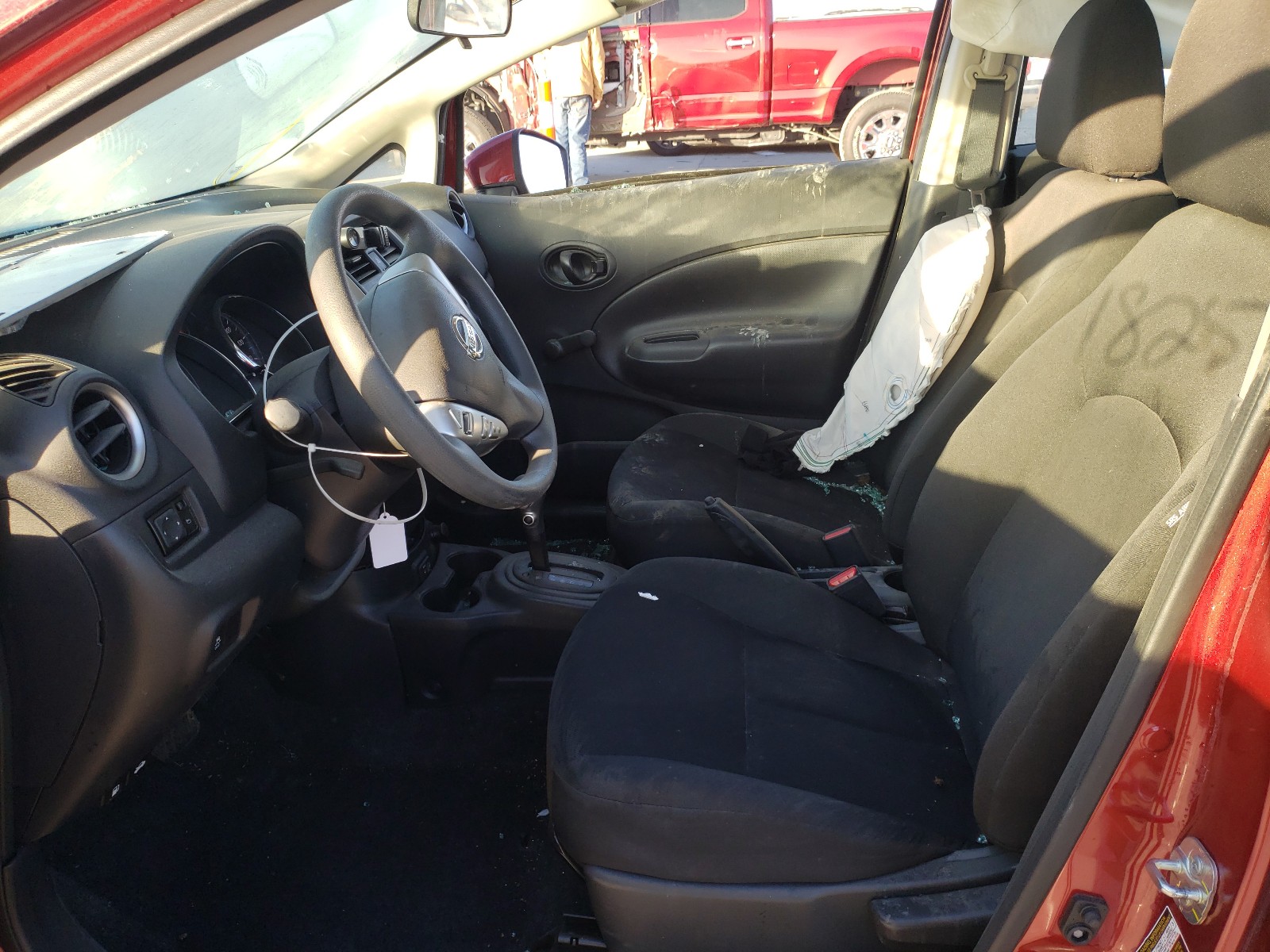 Photo 4 VIN: 3N1CE2CP1JL369895 - NISSAN VERSA NOTE 