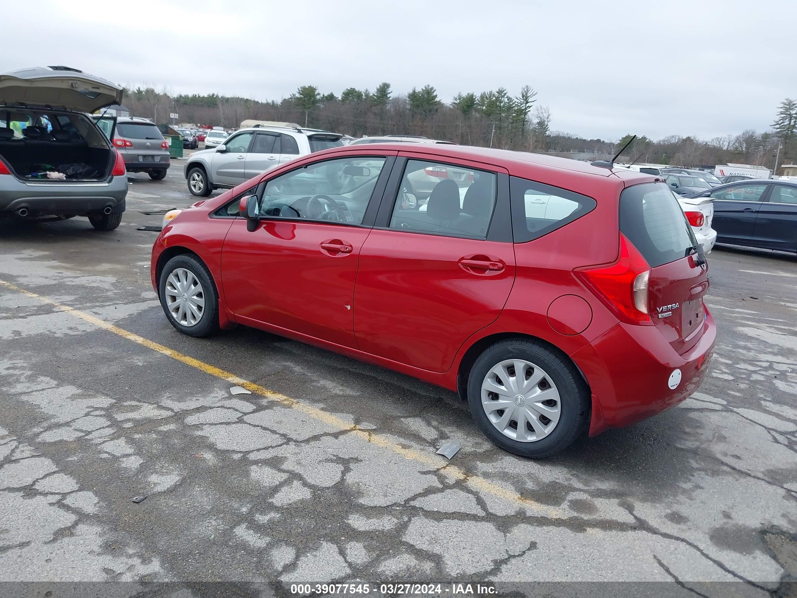 Photo 2 VIN: 3N1CE2CP2EL394360 - NISSAN VERSA 