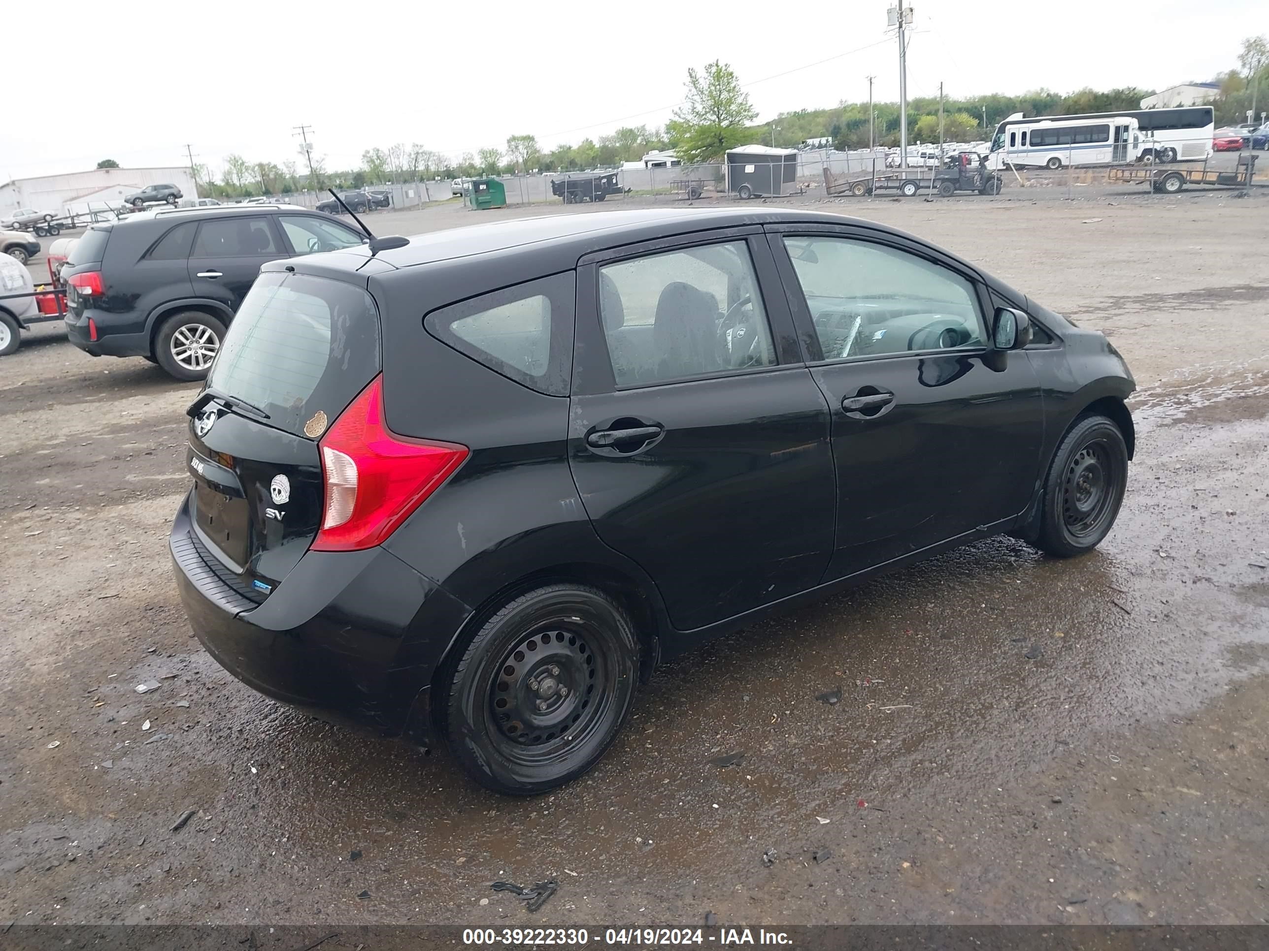 Photo 3 VIN: 3N1CE2CP2EL436154 - NISSAN VERSA 