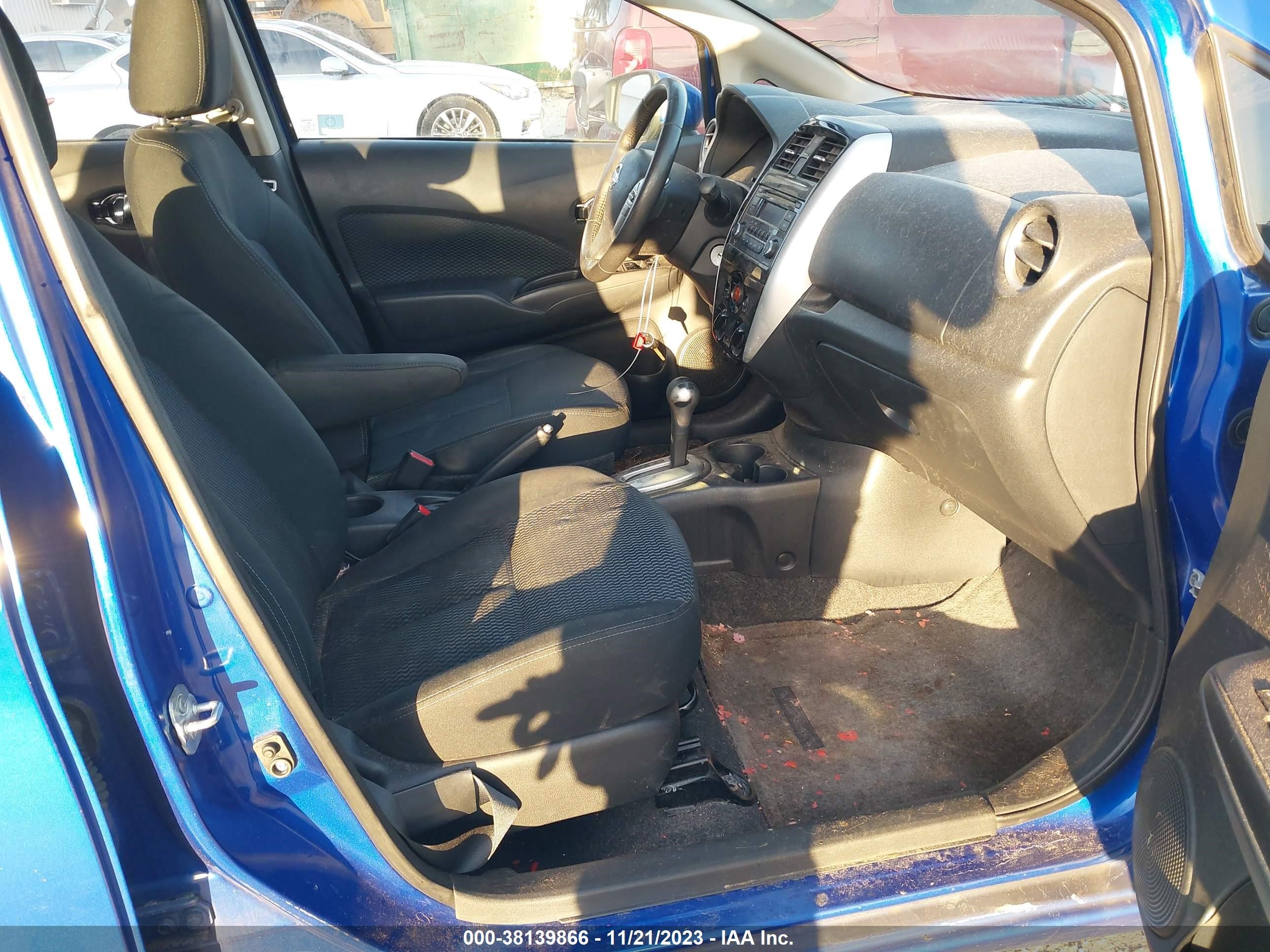 Photo 4 VIN: 3N1CE2CP2FL400630 - NISSAN VERSA 