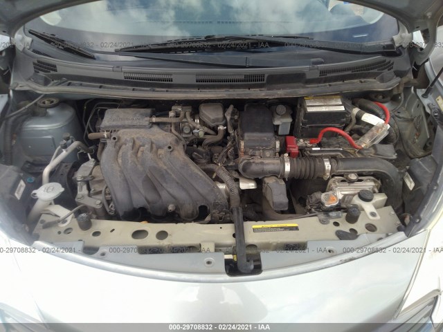 Photo 9 VIN: 3N1CE2CP2FL403933 - NISSAN VERSA 