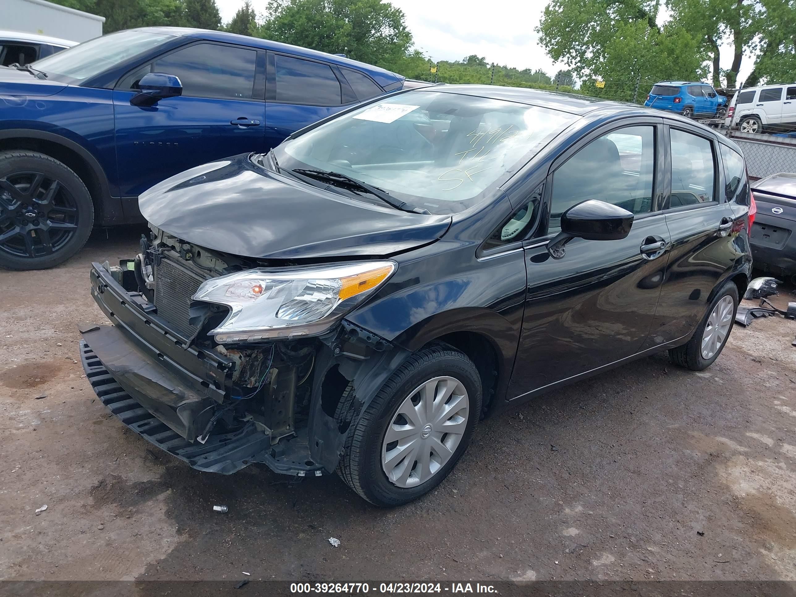 Photo 1 VIN: 3N1CE2CP2FL415418 - NISSAN VERSA 