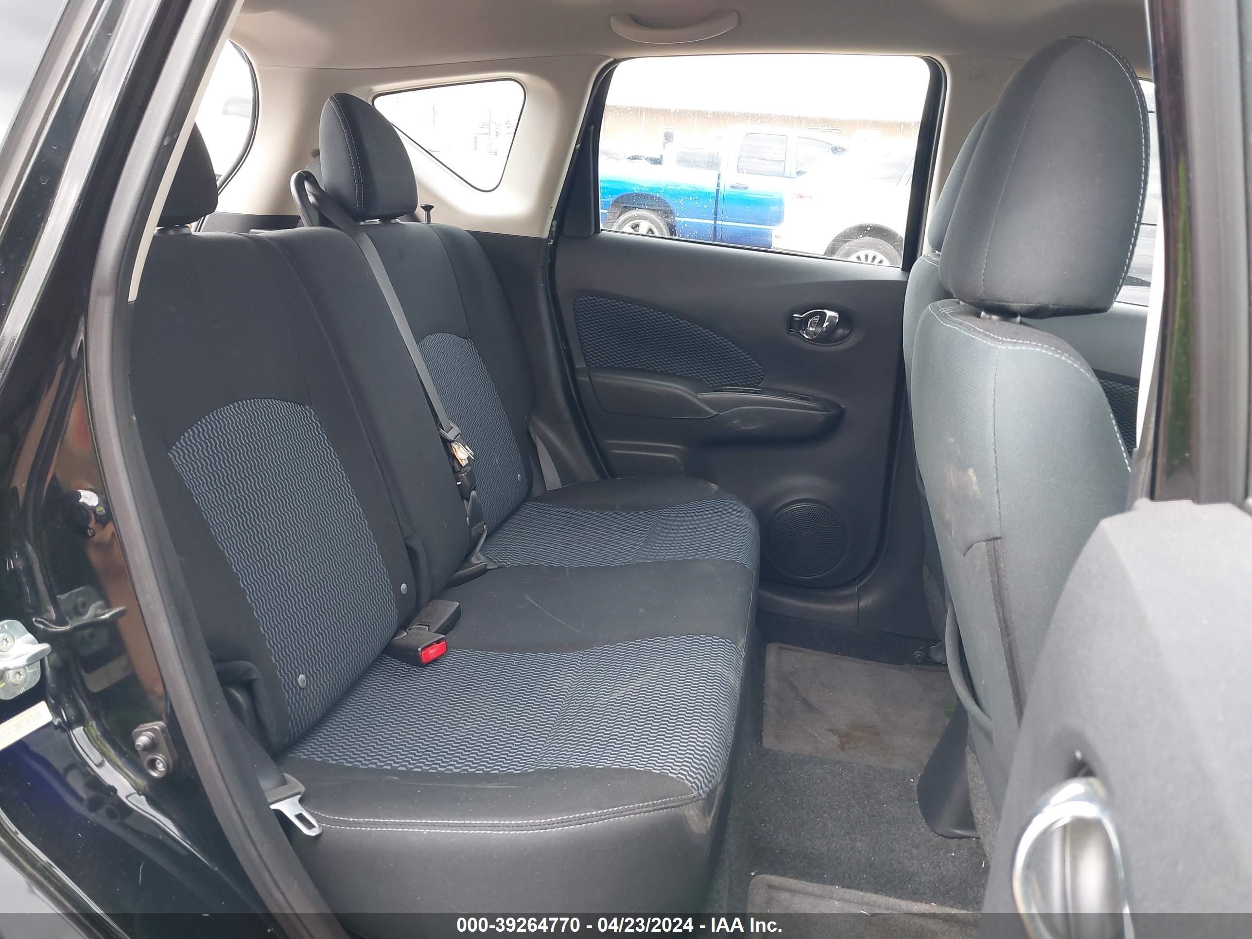 Photo 7 VIN: 3N1CE2CP2FL415418 - NISSAN VERSA 