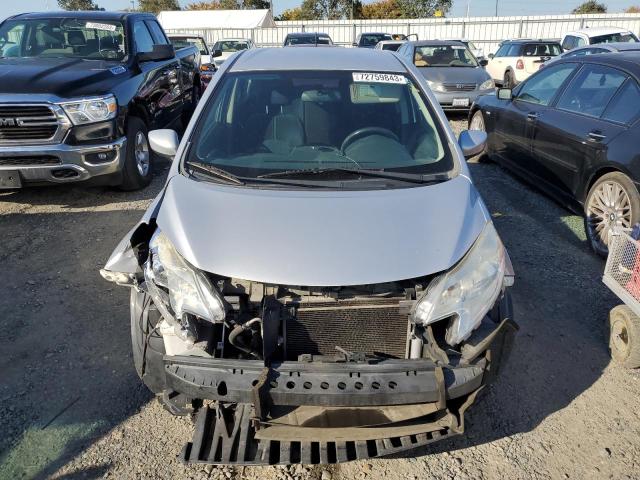 Photo 4 VIN: 3N1CE2CP2FL435765 - NISSAN VERSA 