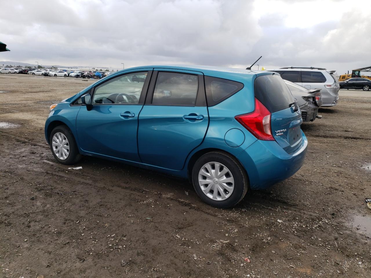 Photo 1 VIN: 3N1CE2CP2FL435796 - NISSAN VERSA 