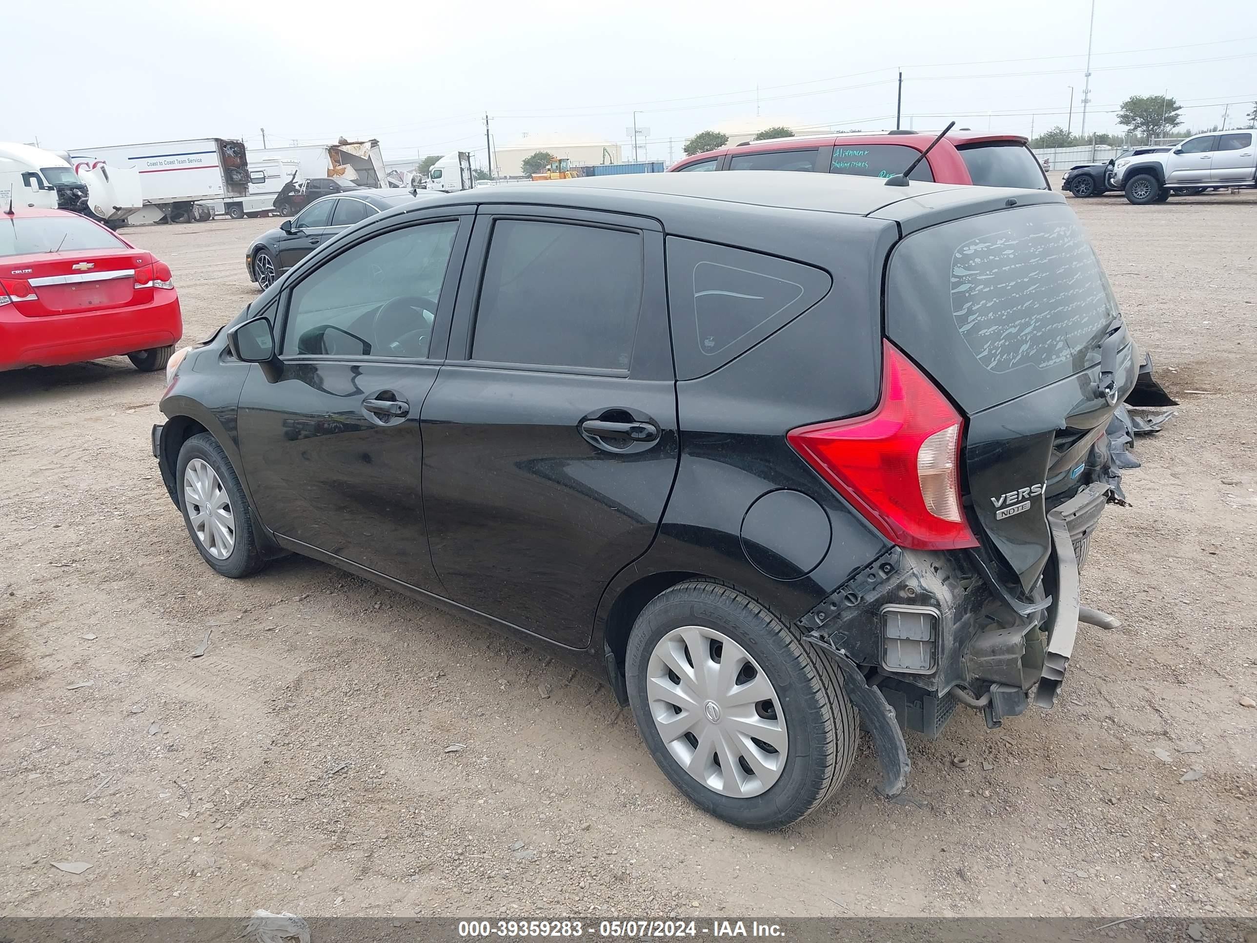 Photo 2 VIN: 3N1CE2CP2FL445101 - NISSAN VERSA 