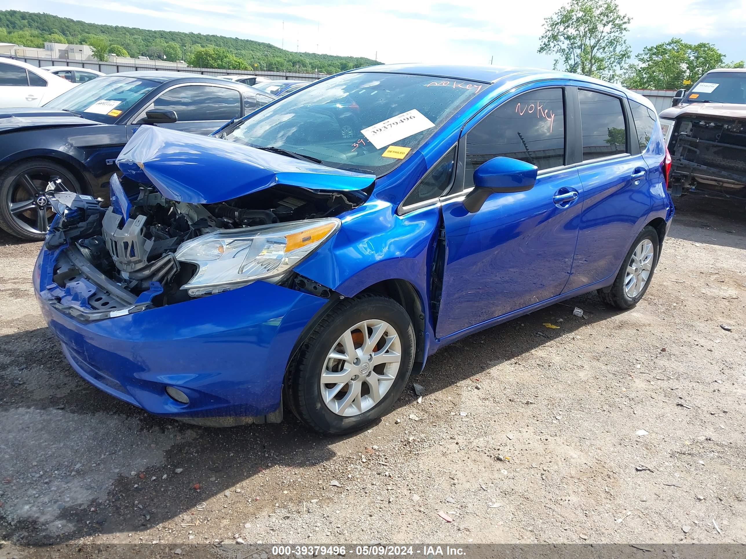 Photo 1 VIN: 3N1CE2CP2FL447074 - NISSAN VERSA 