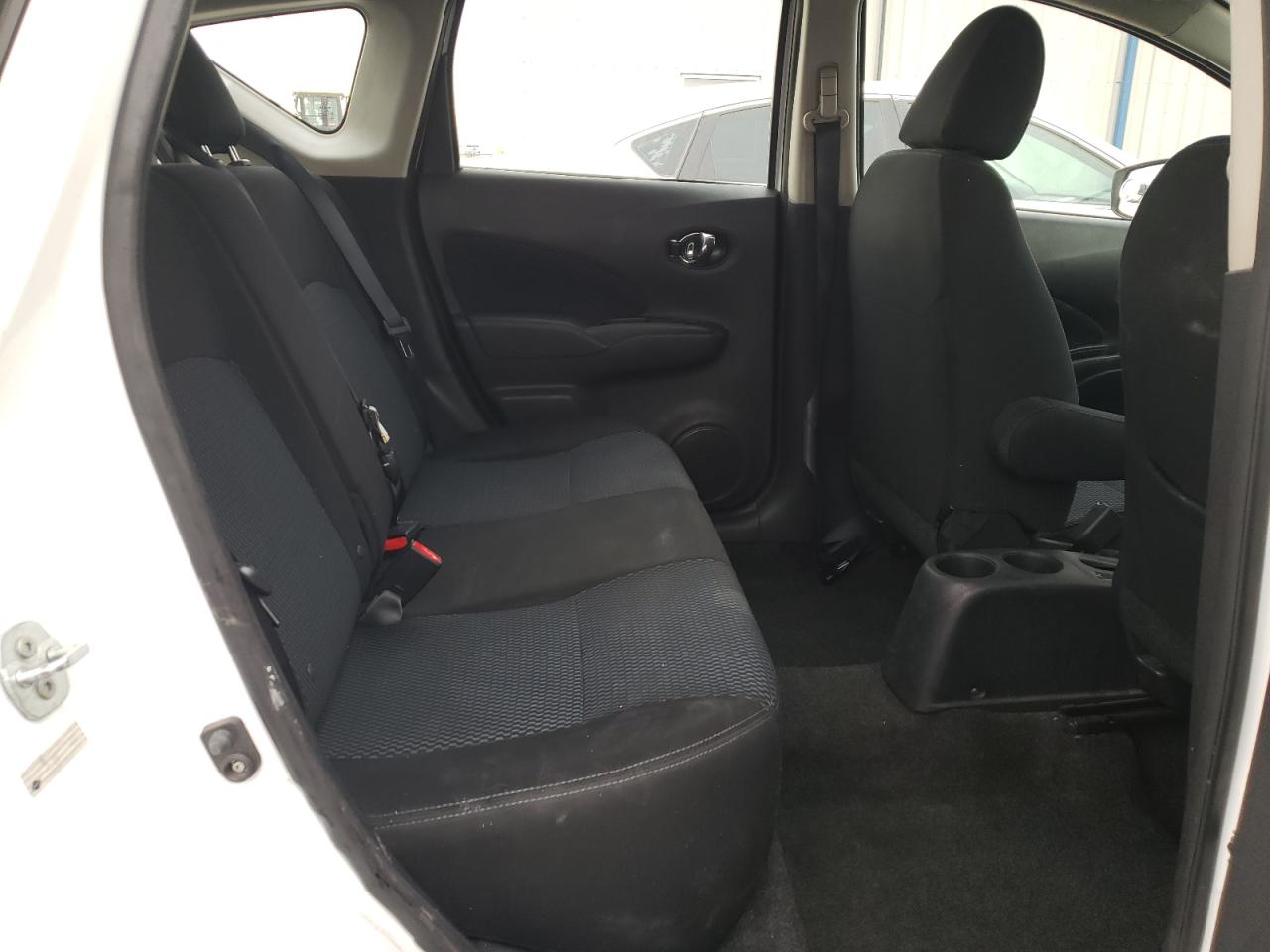 Photo 9 VIN: 3N1CE2CP2GL379893 - NISSAN VERSA 