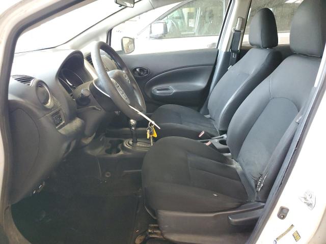 Photo 6 VIN: 3N1CE2CP2JL357447 - NISSAN VERSA 