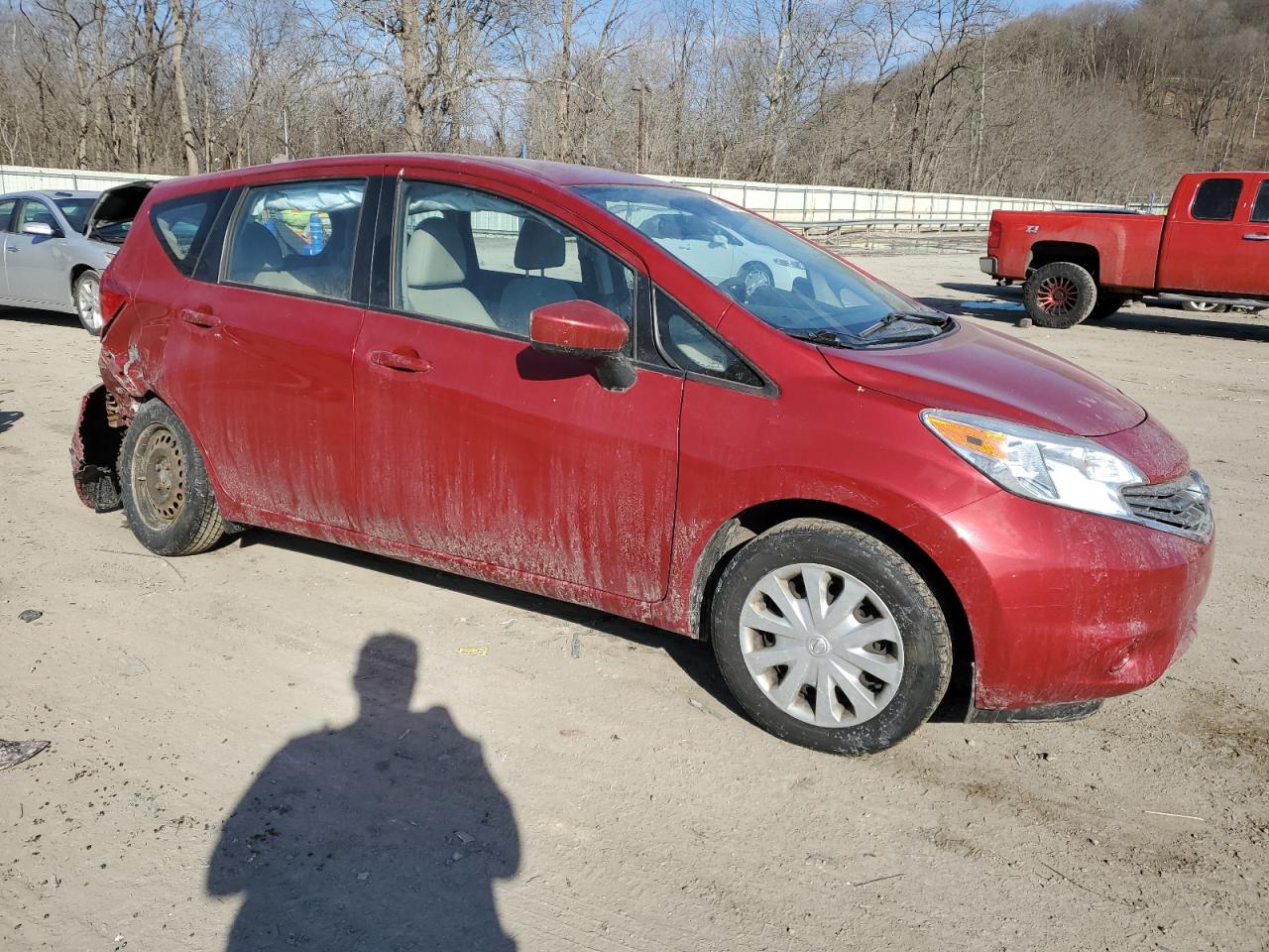 Photo 3 VIN: 3N1CE2CP3FL402483 - NISSAN VERSA 