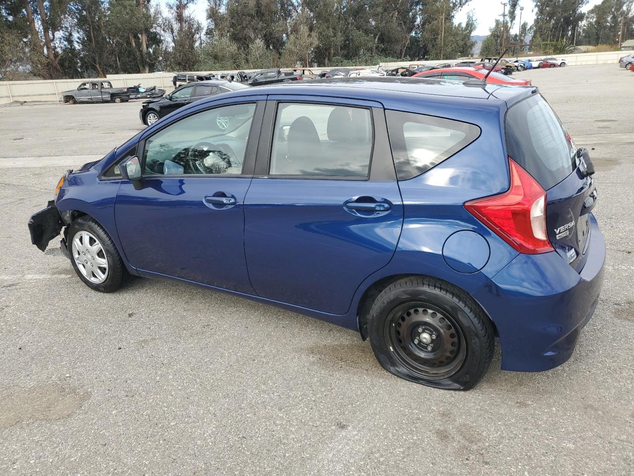 Photo 1 VIN: 3N1CE2CP3HL353532 - NISSAN VERSA 