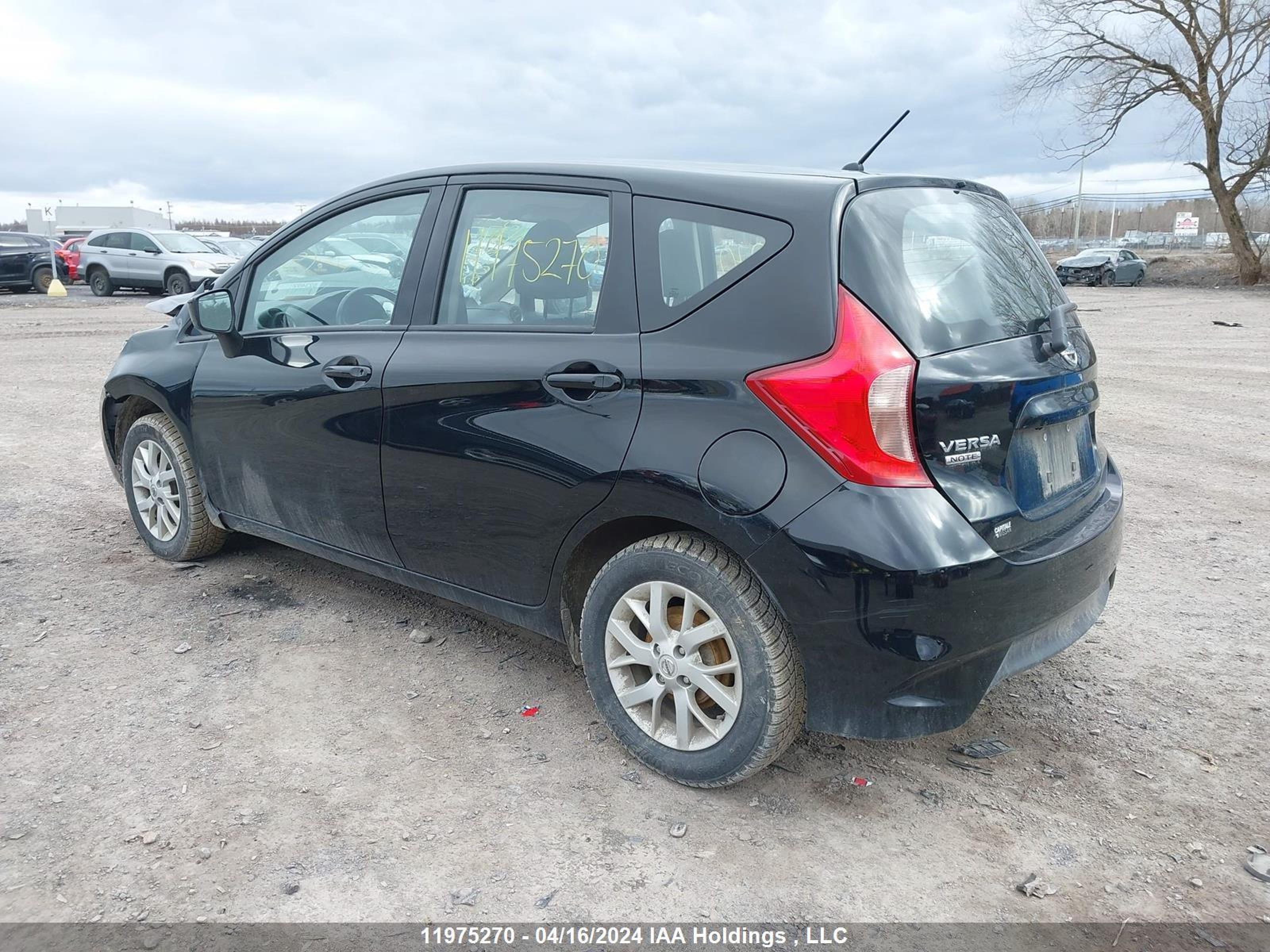 Photo 2 VIN: 3N1CE2CP3KL361282 - NISSAN VERSA 