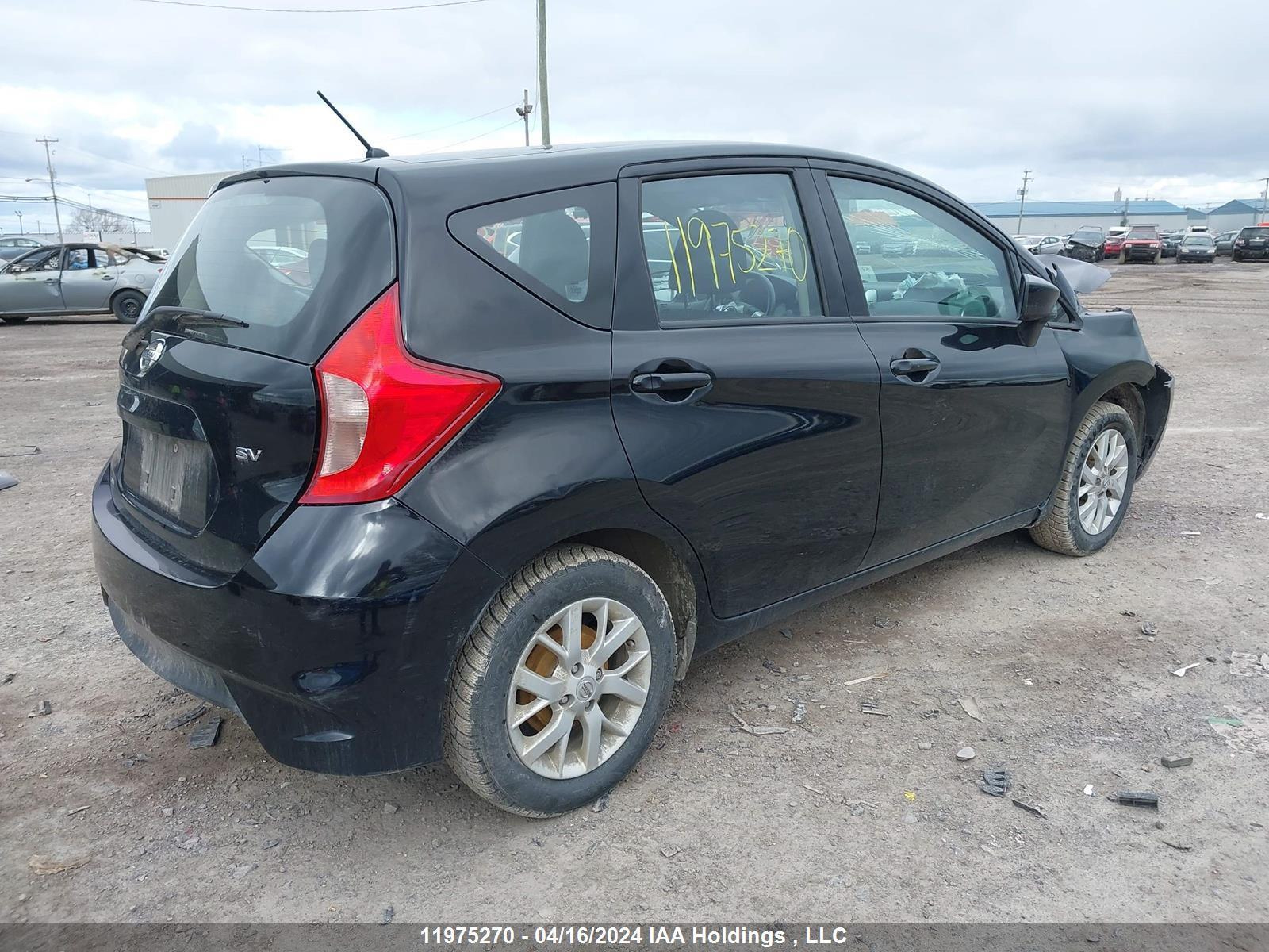 Photo 3 VIN: 3N1CE2CP3KL361282 - NISSAN VERSA 