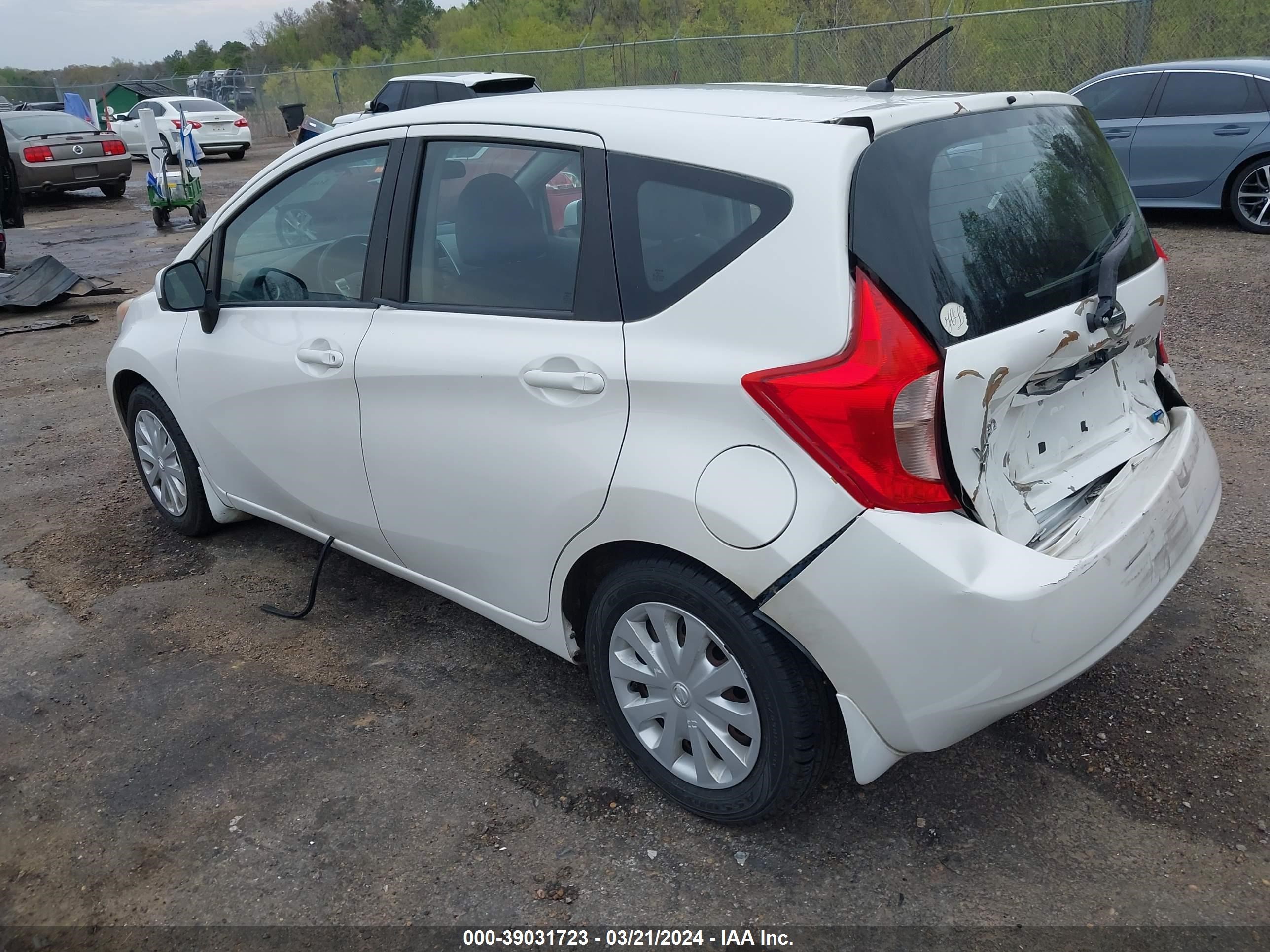 Photo 2 VIN: 3N1CE2CP4EL415578 - NISSAN VERSA 