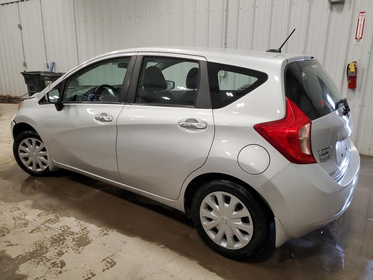 Photo 1 VIN: 3N1CE2CP4FL376833 - NISSAN VERSA 