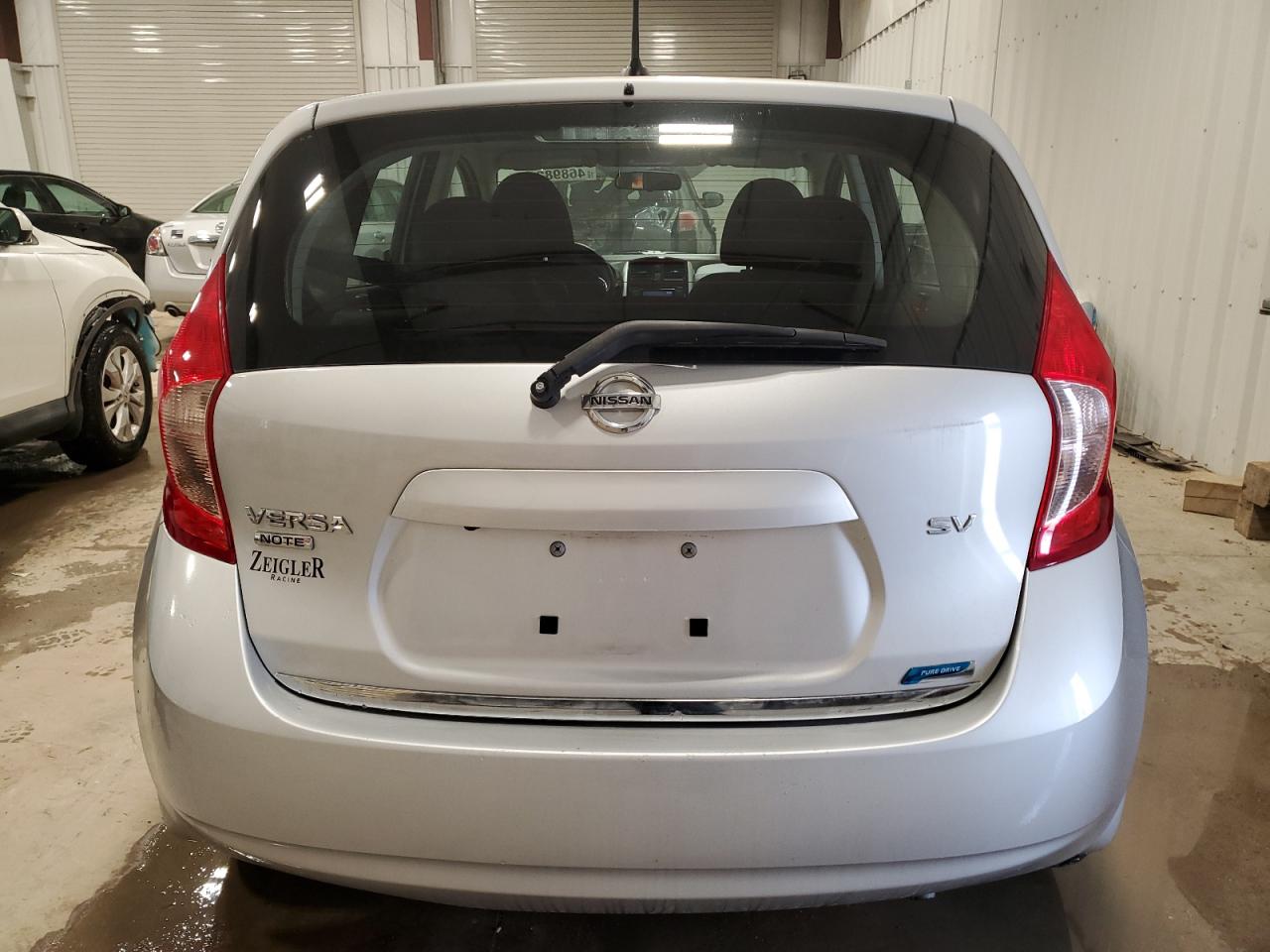 Photo 5 VIN: 3N1CE2CP4FL376833 - NISSAN VERSA 