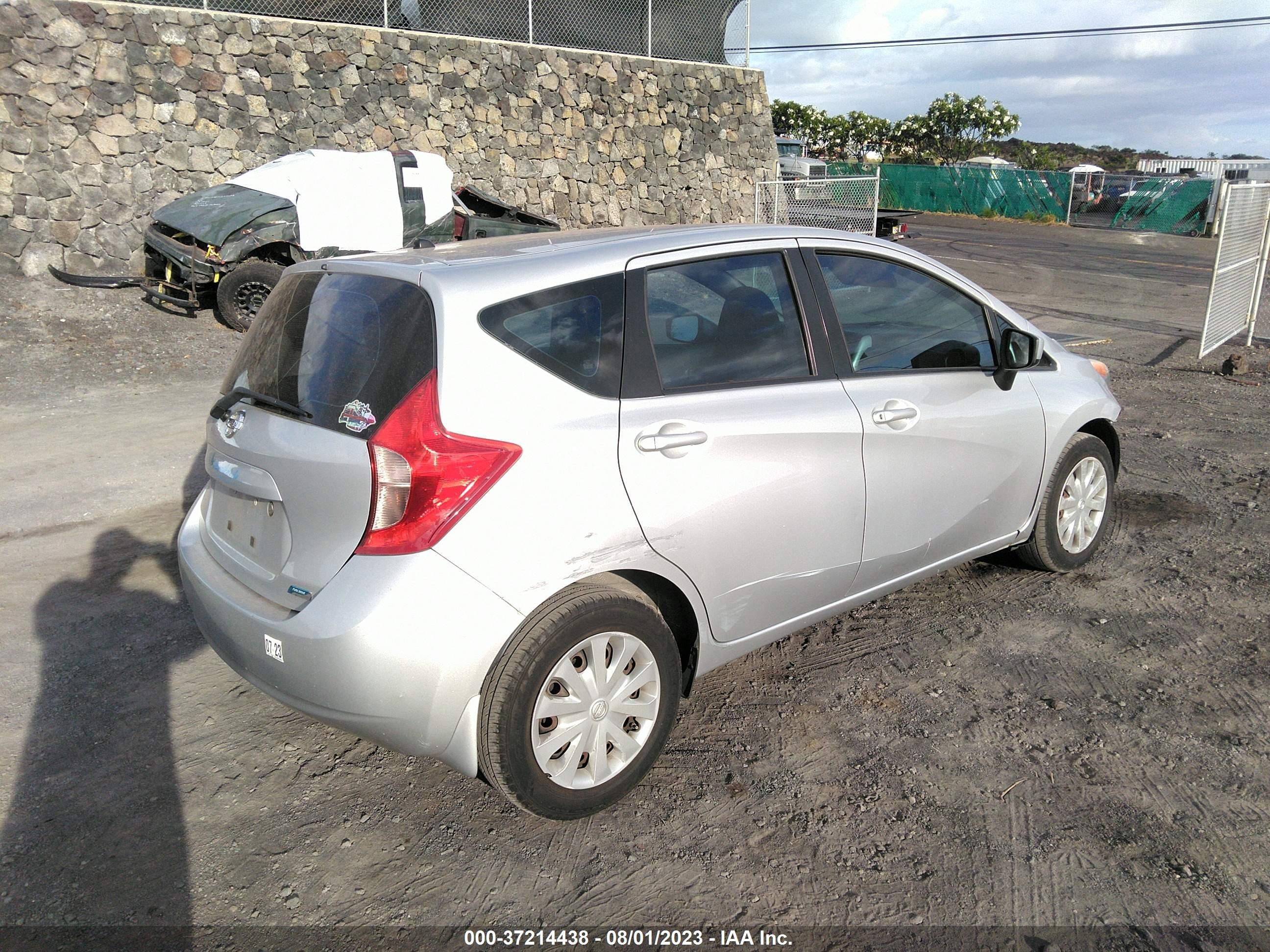 Photo 3 VIN: 3N1CE2CP4FL387864 - NISSAN VERSA 