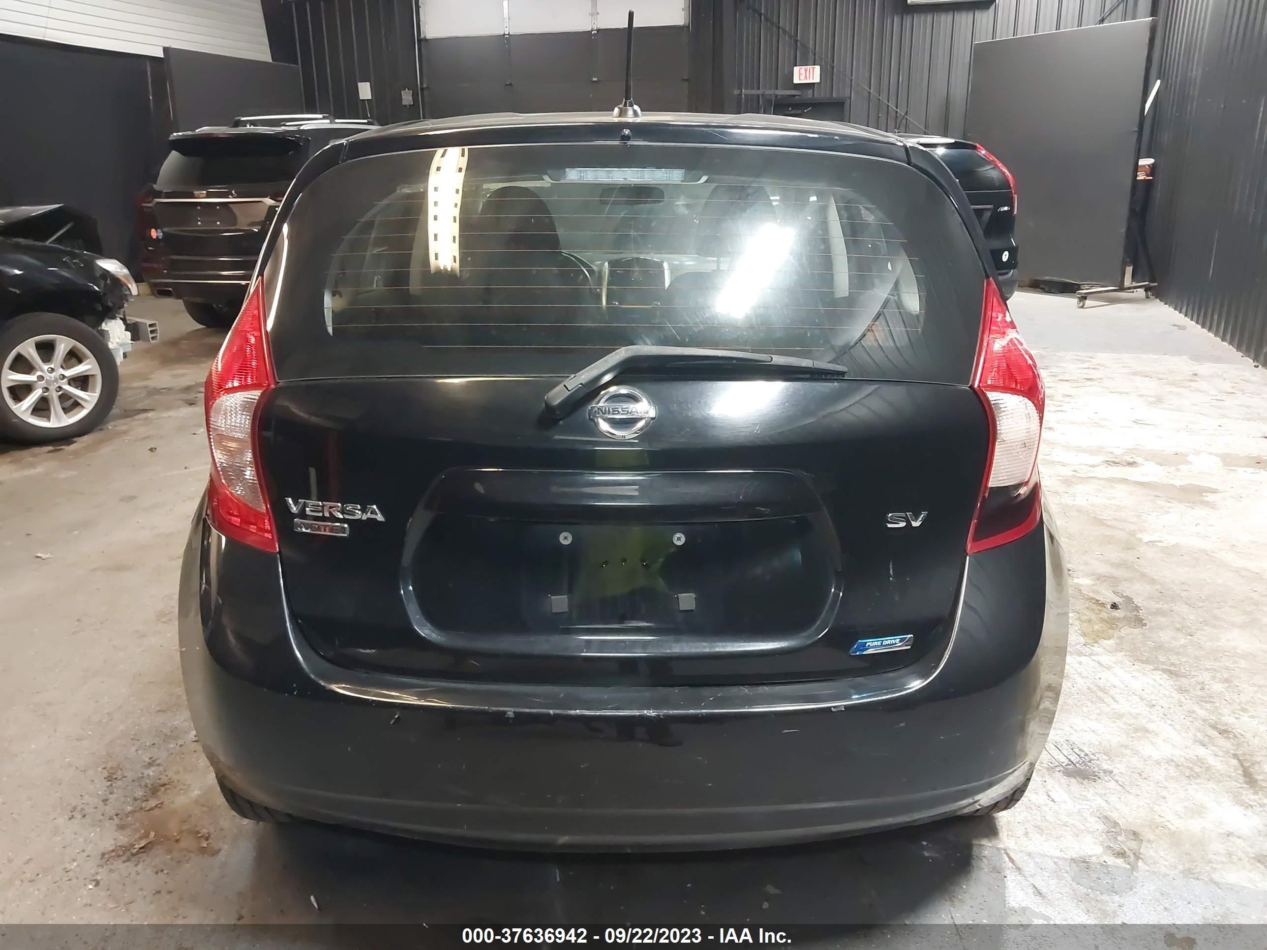 Photo 15 VIN: 3N1CE2CP4GL360049 - NISSAN VERSA 