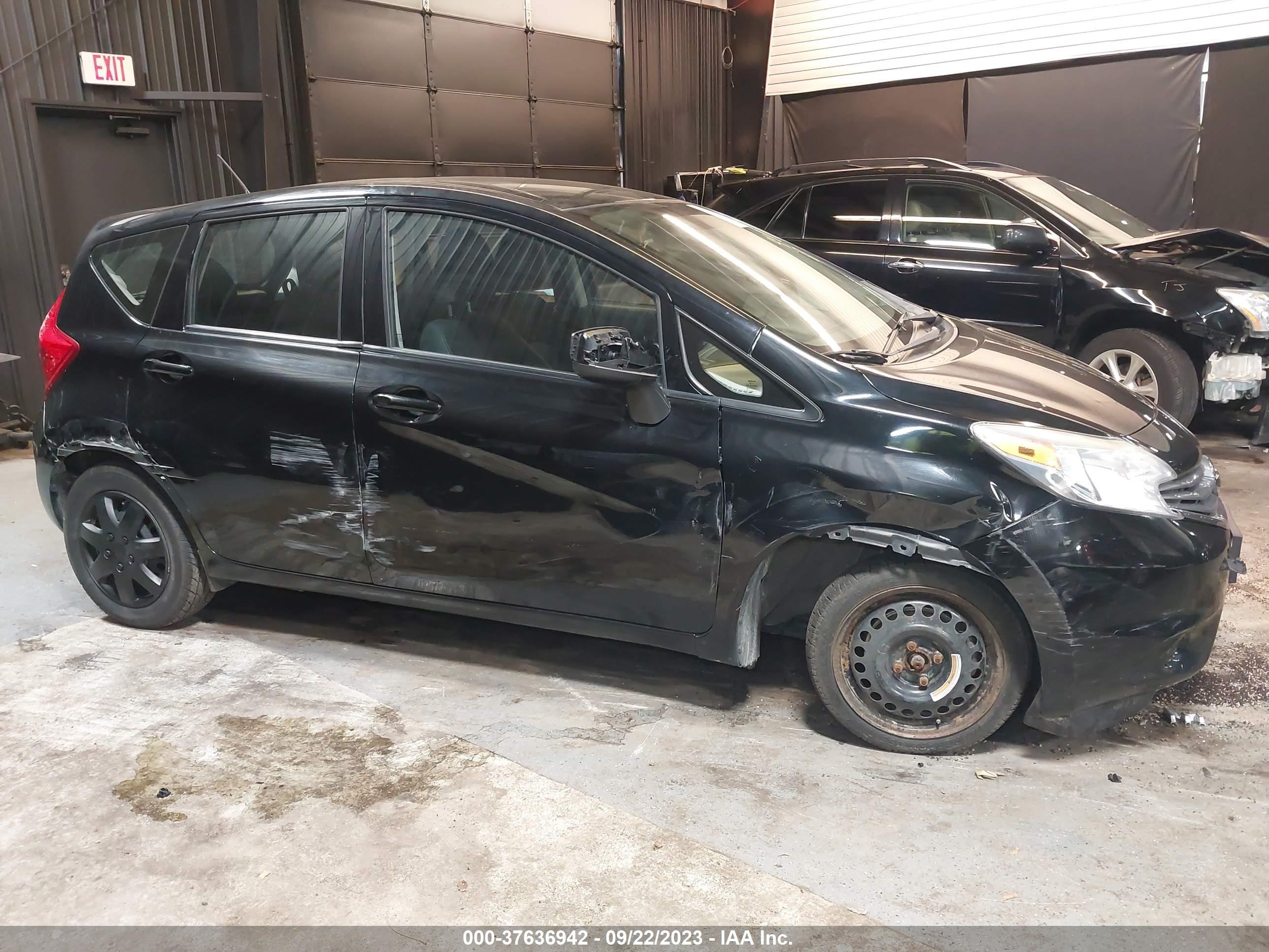 Photo 5 VIN: 3N1CE2CP4GL360049 - NISSAN VERSA 