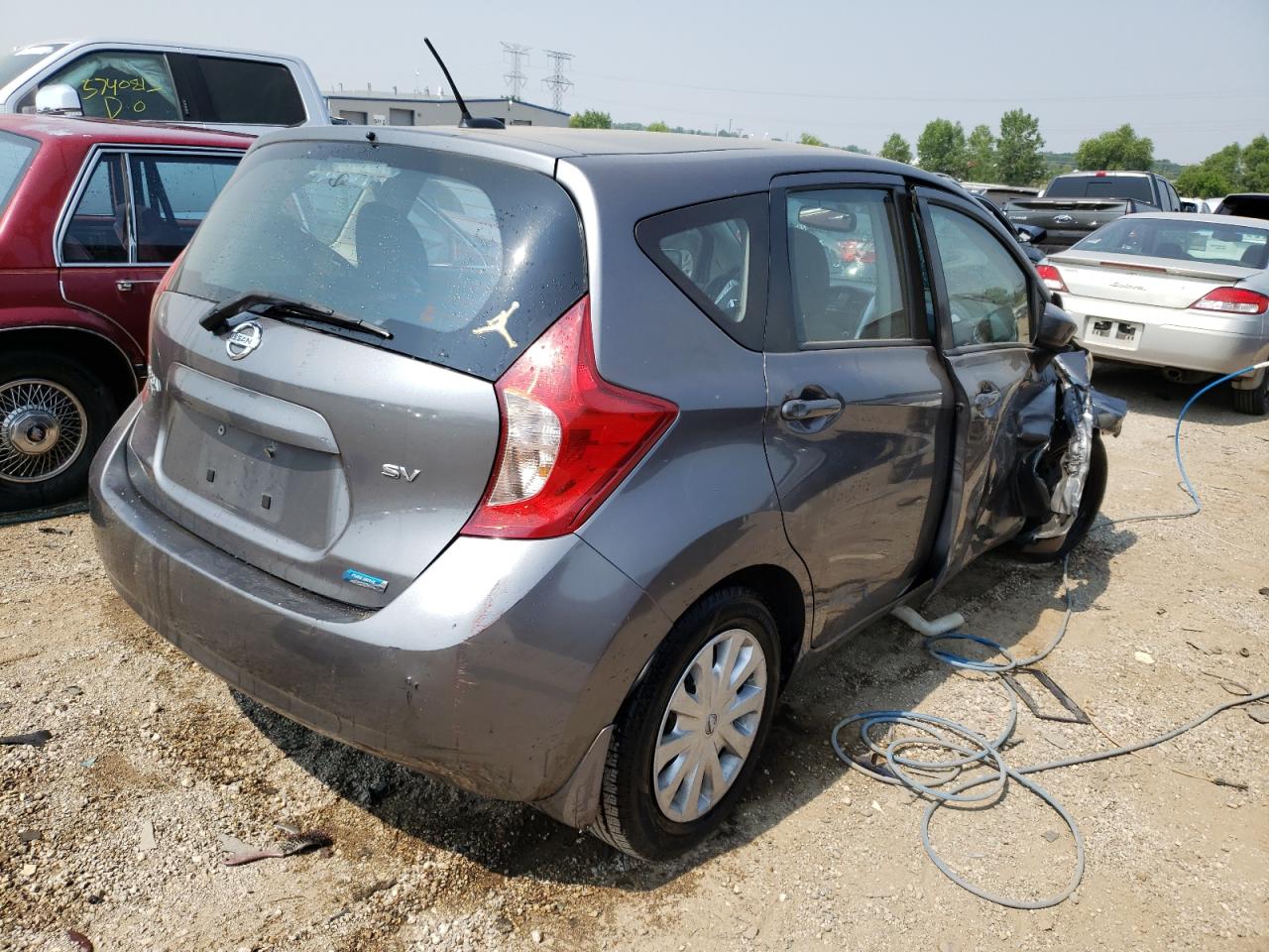 Photo 2 VIN: 3N1CE2CP4GL403238 - NISSAN VERSA 