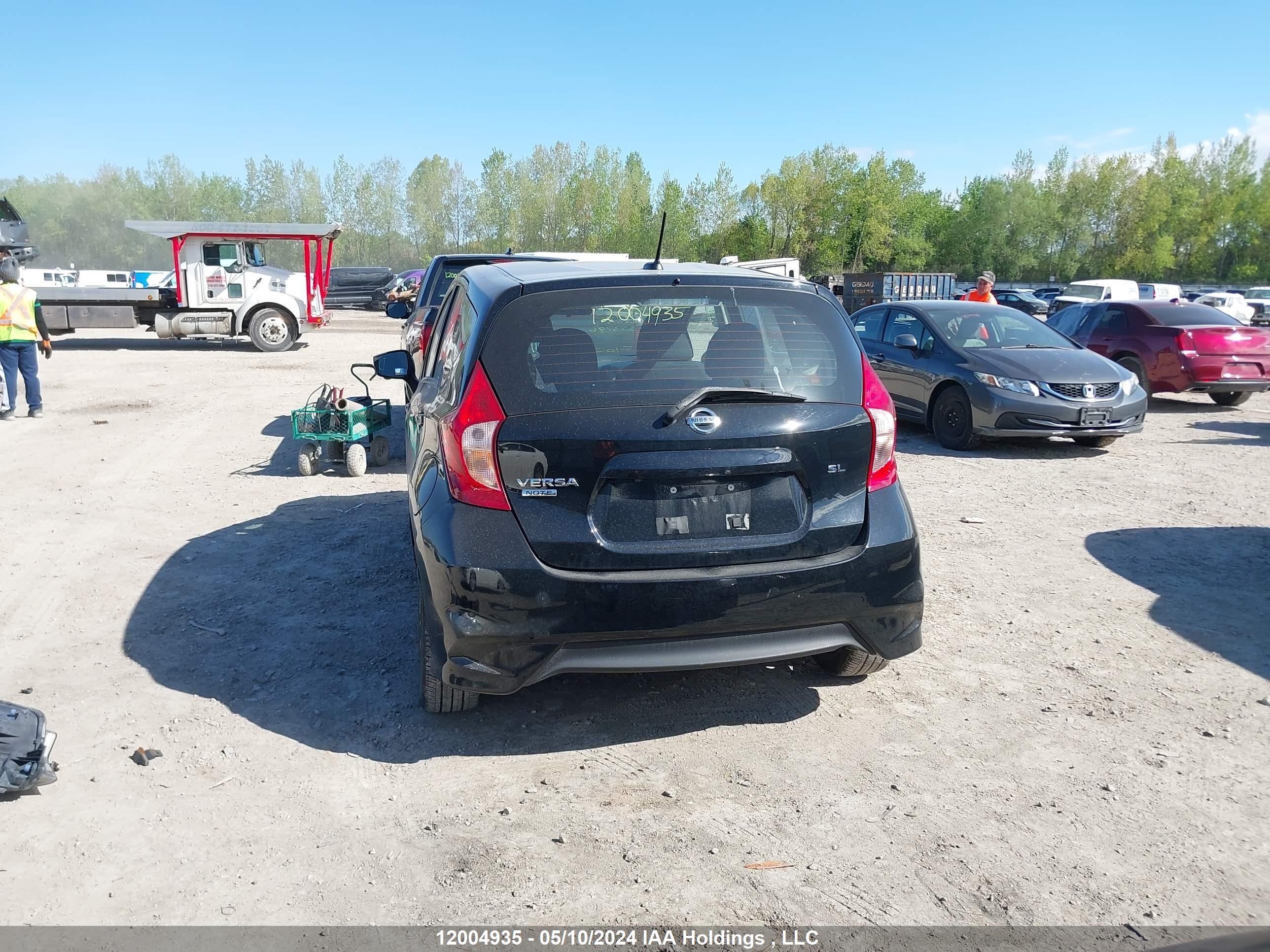 Photo 15 VIN: 3N1CE2CP4HL353796 - NISSAN VERSA 