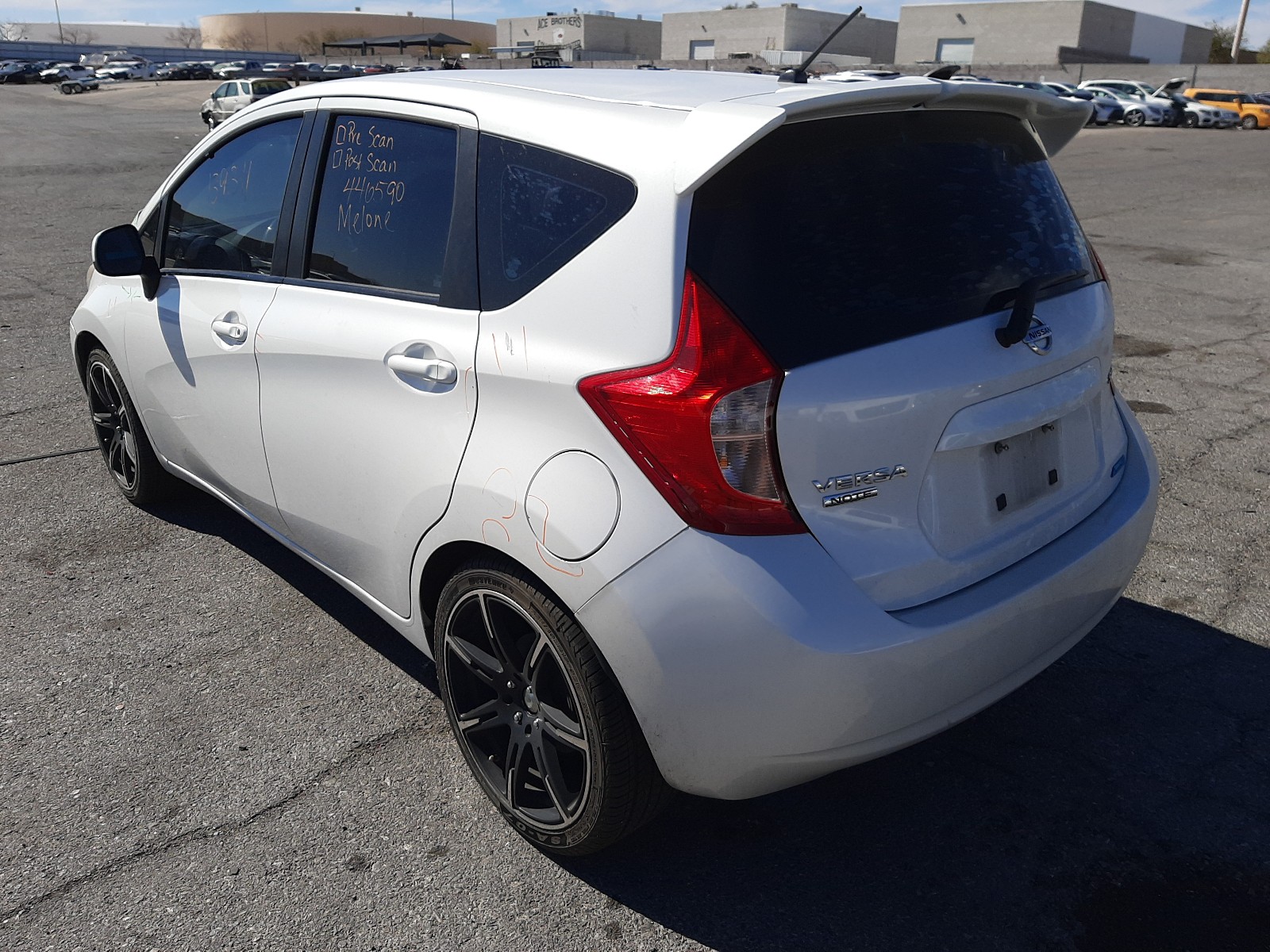 Photo 2 VIN: 3N1CE2CP5EL400099 - NISSAN VERSA NOTE 