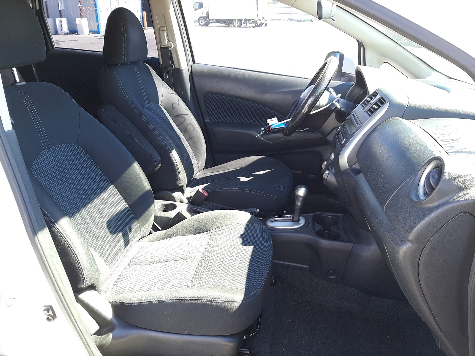 Photo 4 VIN: 3N1CE2CP5EL400099 - NISSAN VERSA NOTE 