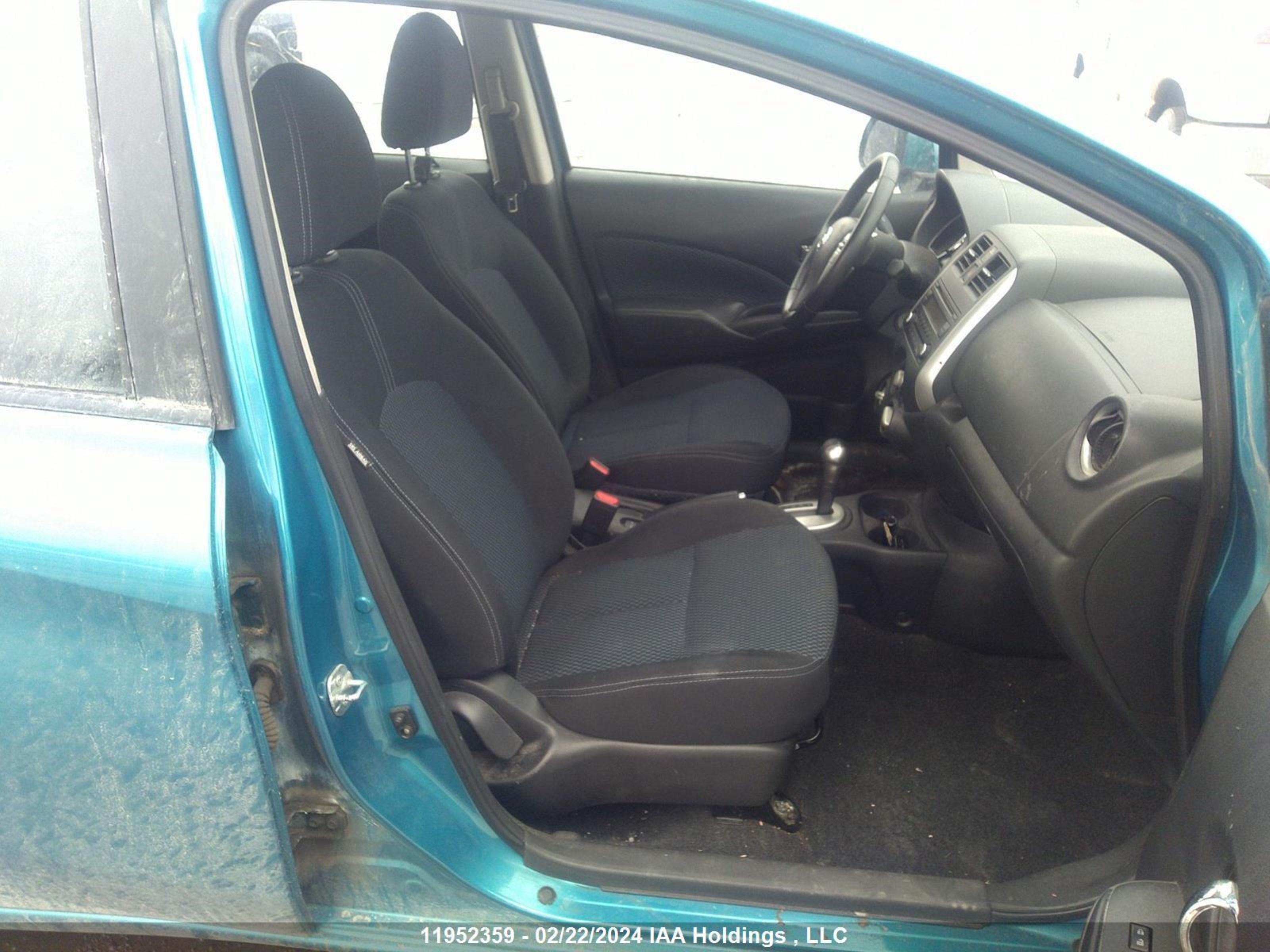 Photo 4 VIN: 3N1CE2CP5EL405514 - NISSAN VERSA 