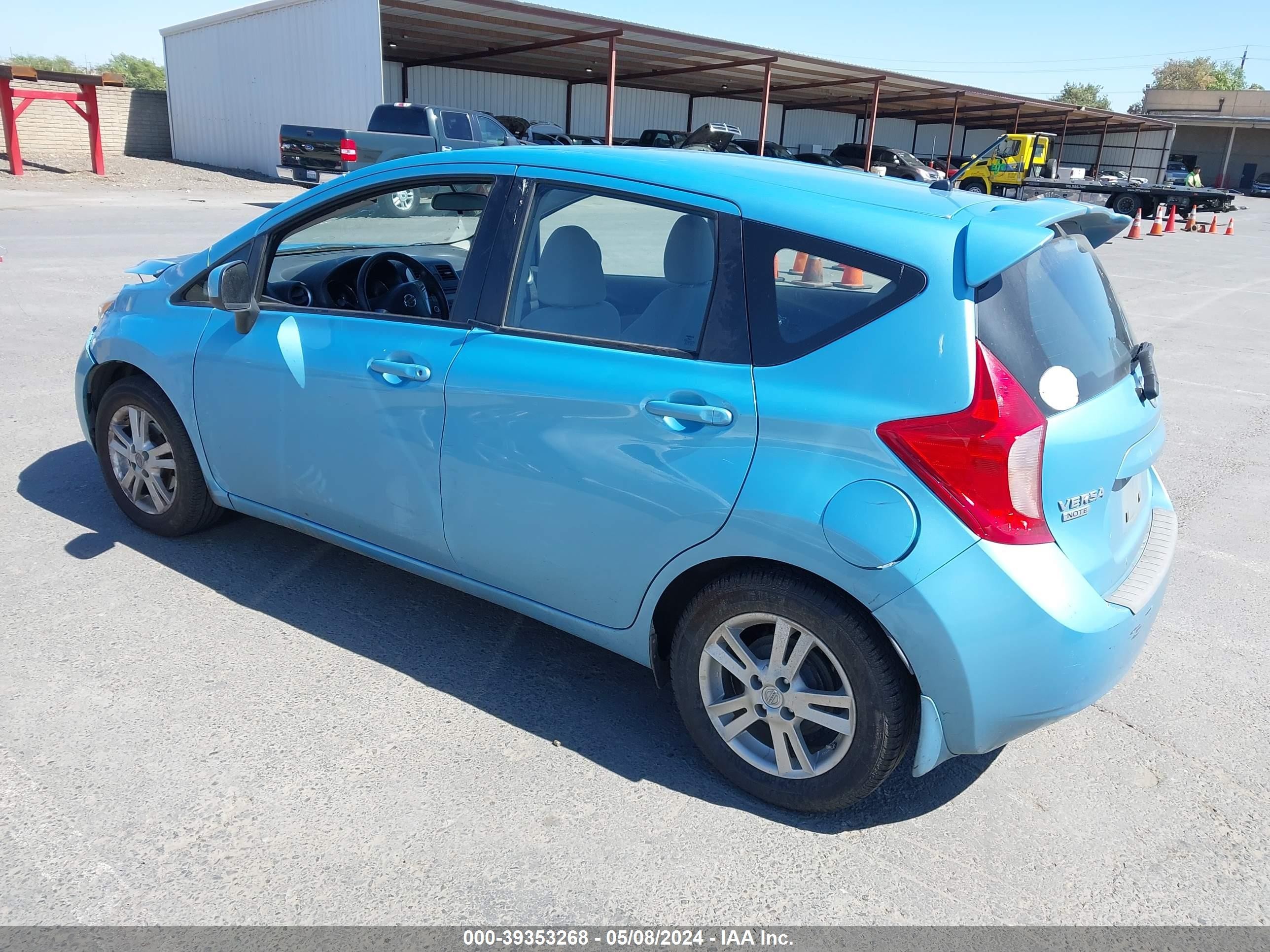 Photo 2 VIN: 3N1CE2CP5EL413483 - NISSAN VERSA 