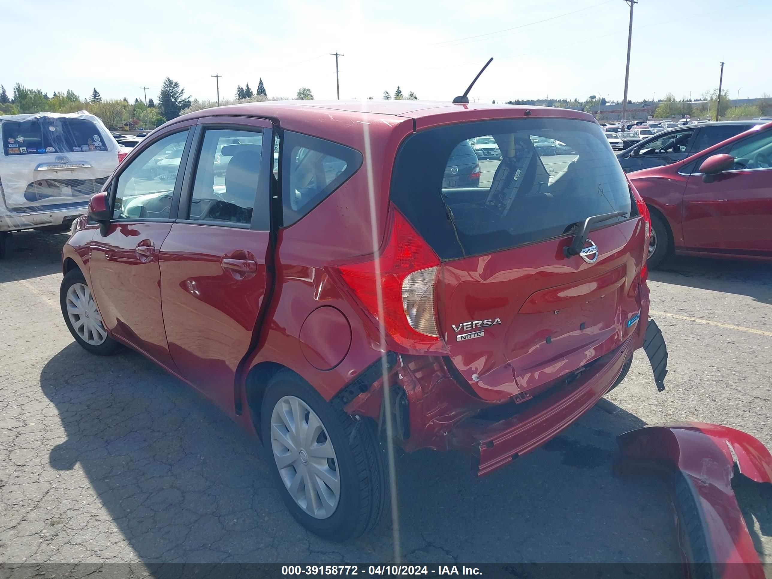 Photo 2 VIN: 3N1CE2CP5EL416447 - NISSAN VERSA 