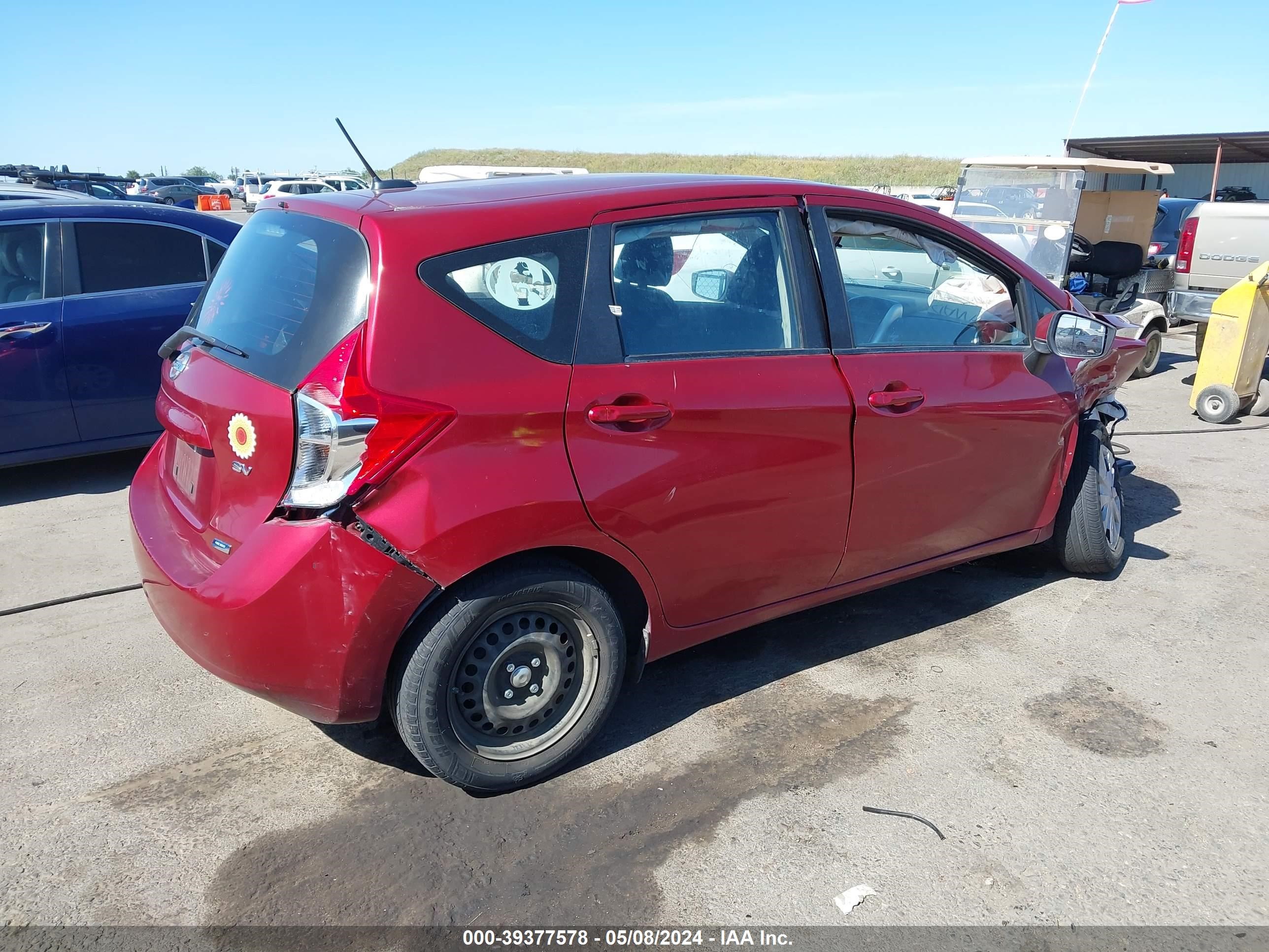 Photo 3 VIN: 3N1CE2CP5GL354793 - NISSAN VERSA 