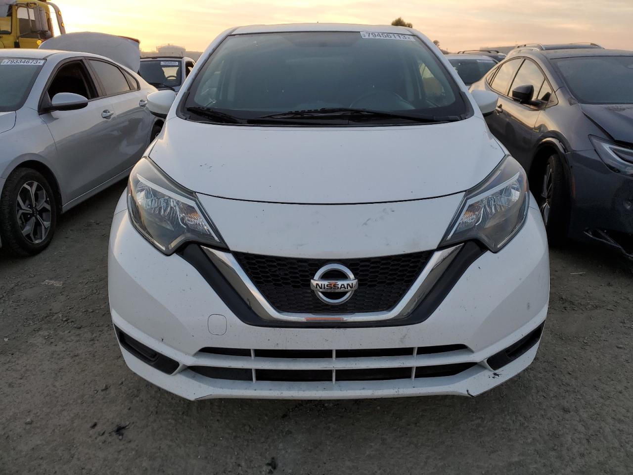 Photo 4 VIN: 3N1CE2CP5JL364974 - NISSAN VERSA 