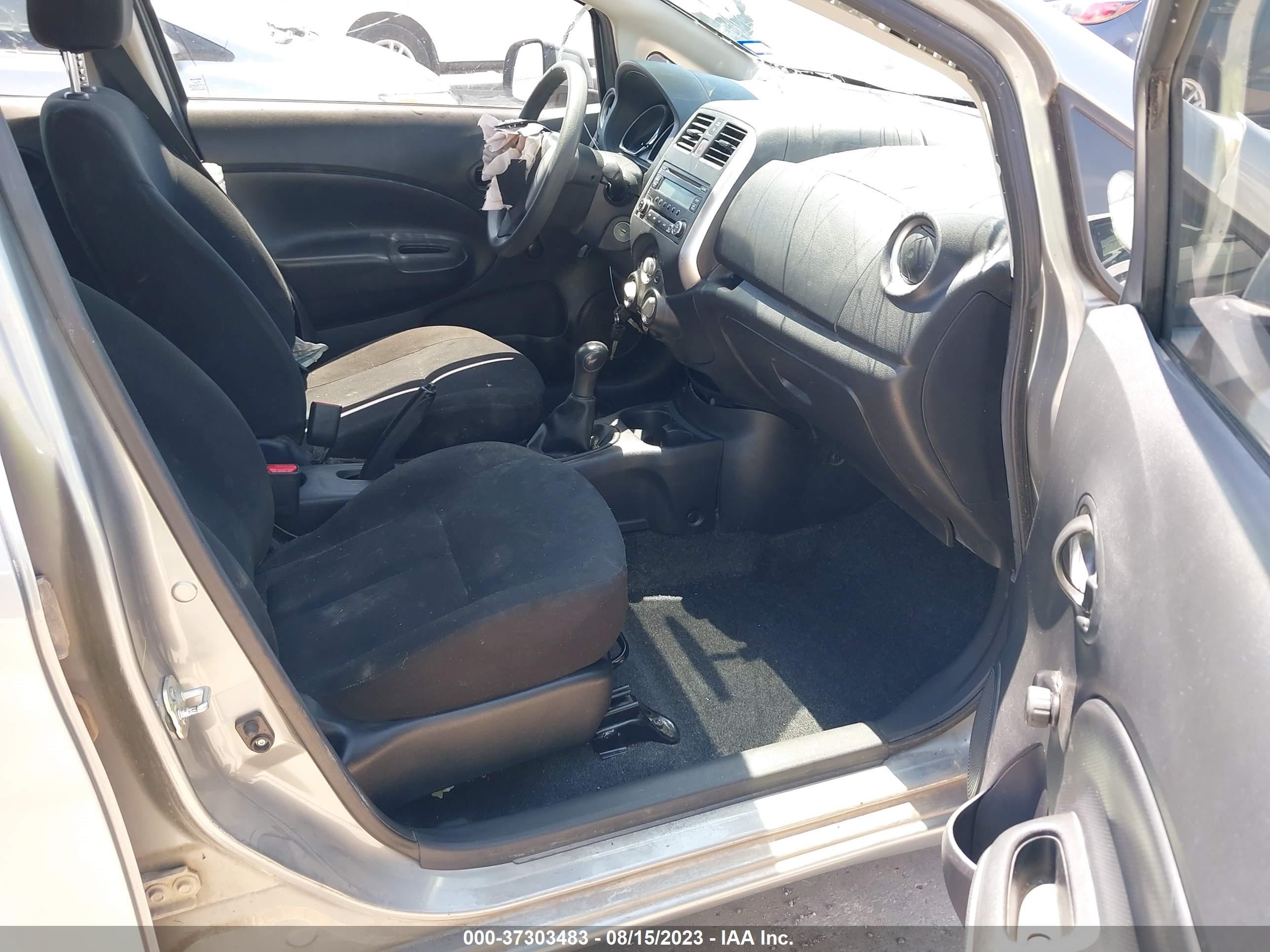 Photo 4 VIN: 3N1CE2CP6EL434052 - NISSAN VERSA 