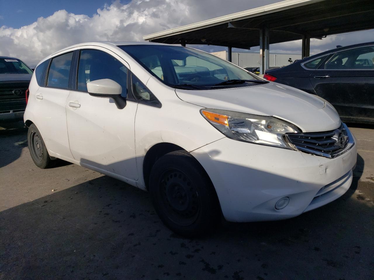 Photo 3 VIN: 3N1CE2CP6FL419472 - NISSAN VERSA 