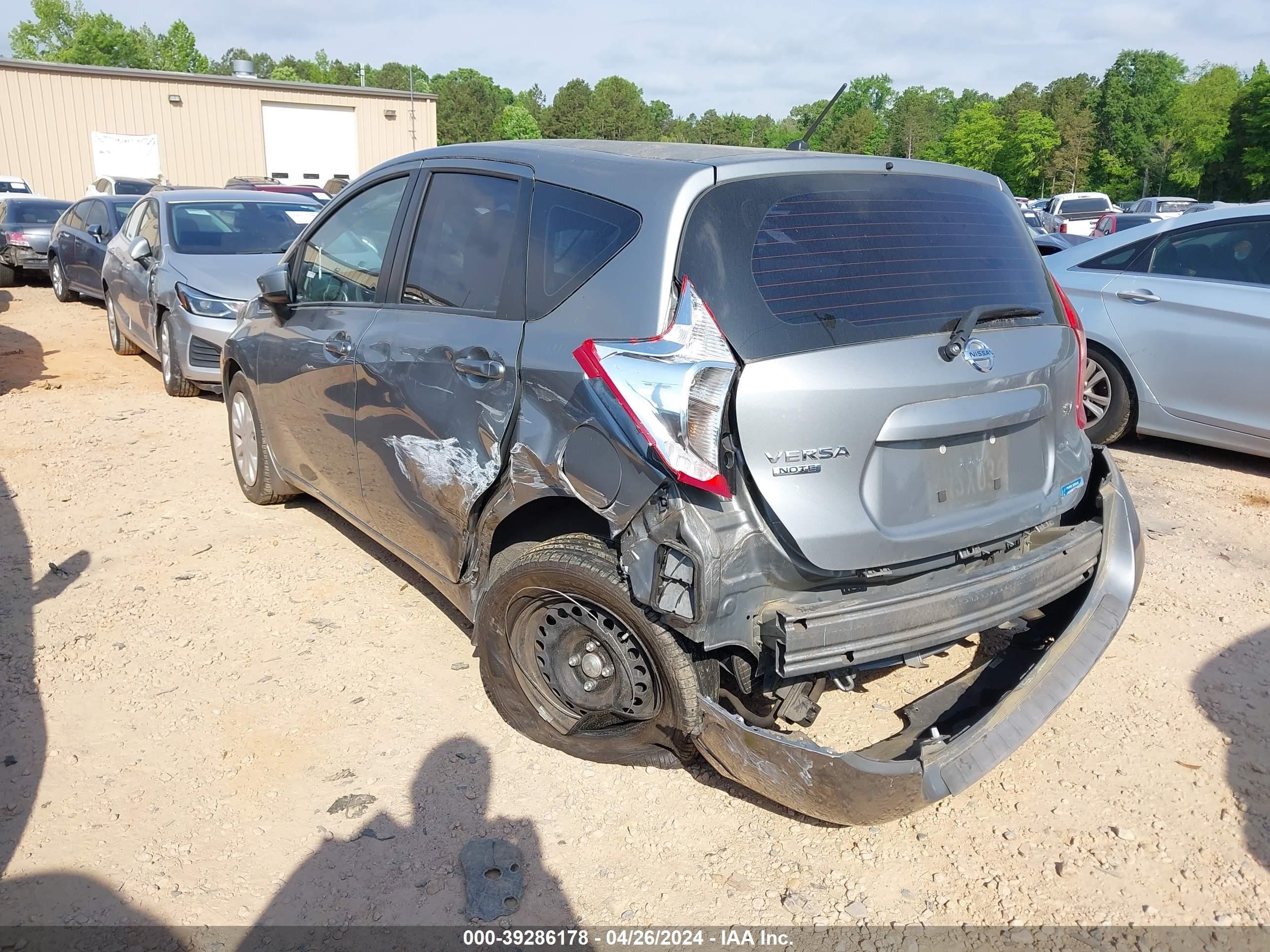 Photo 2 VIN: 3N1CE2CP6FL447255 - NISSAN VERSA 