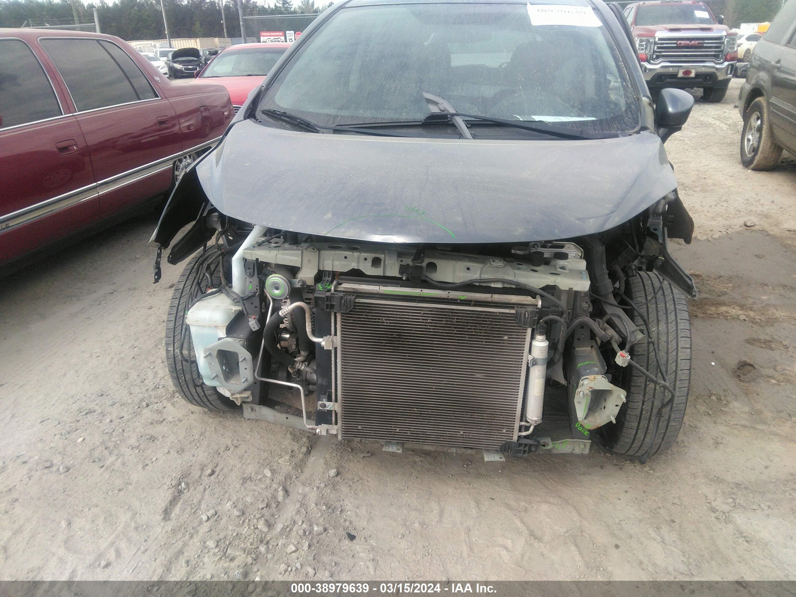 Photo 5 VIN: 3N1CE2CP6KL358876 - NISSAN VERSA 