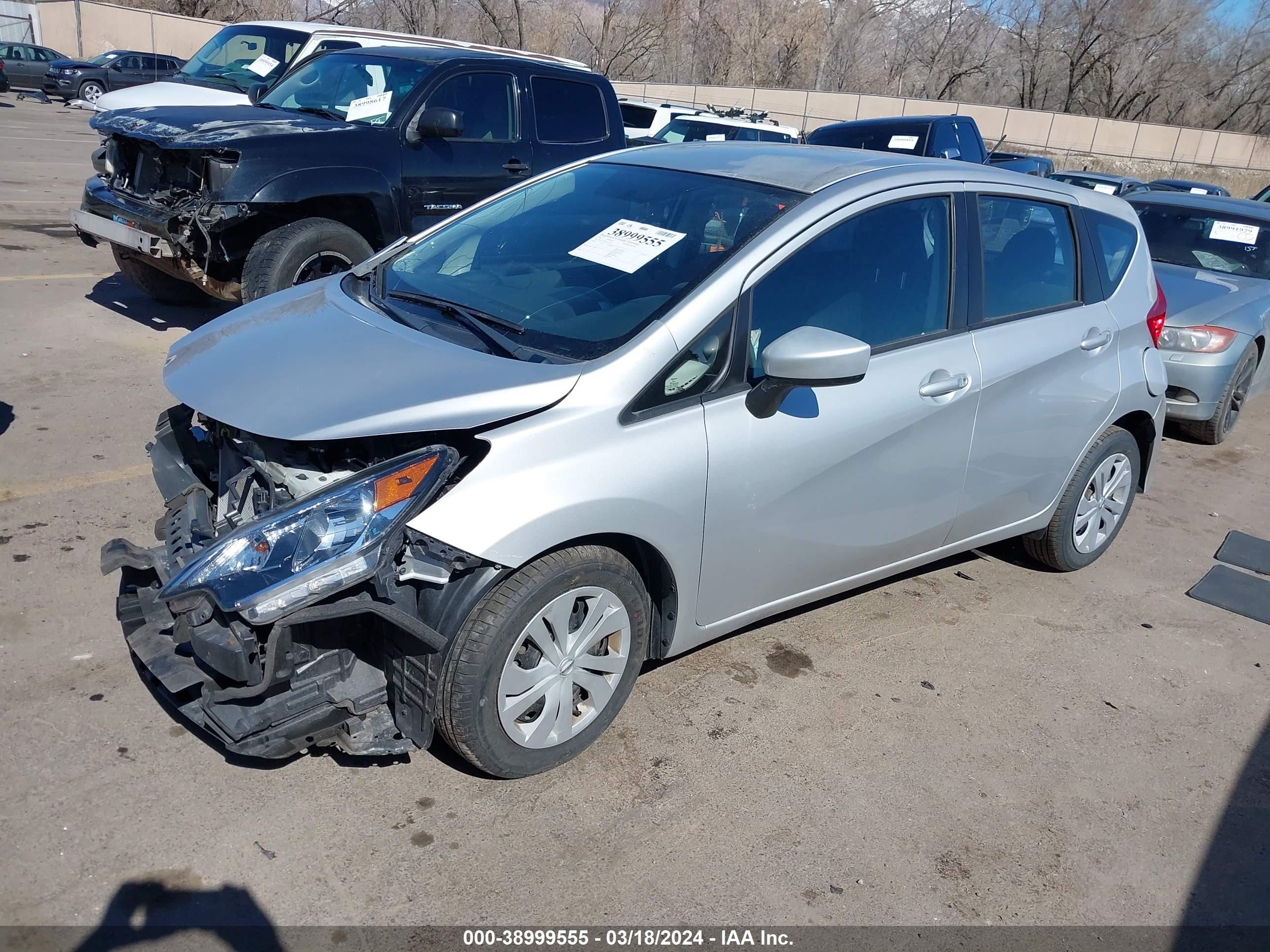 Photo 1 VIN: 3N1CE2CP6KL363320 - NISSAN VERSA 