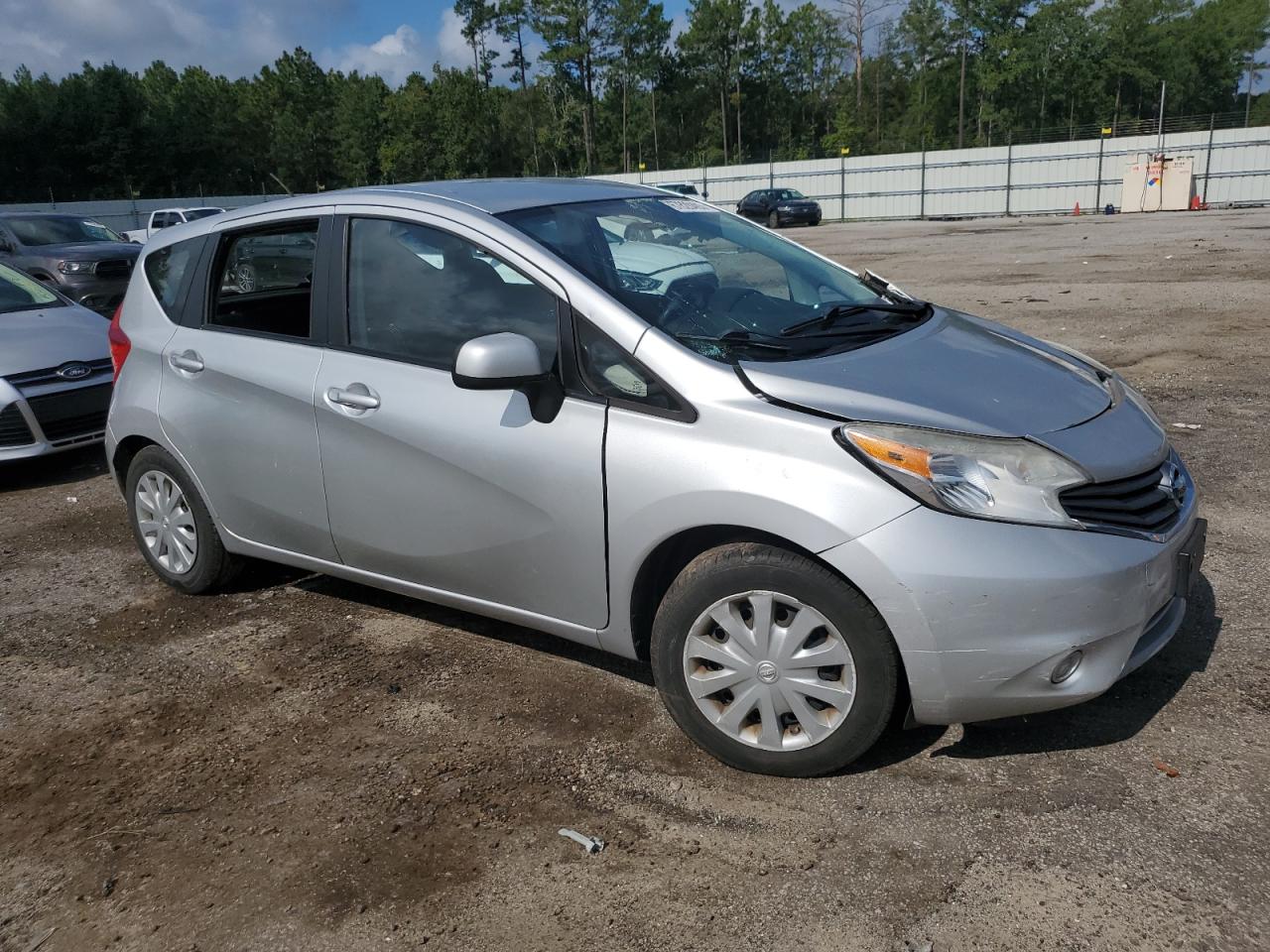 Photo 3 VIN: 3N1CE2CP7EL391325 - NISSAN VERSA 