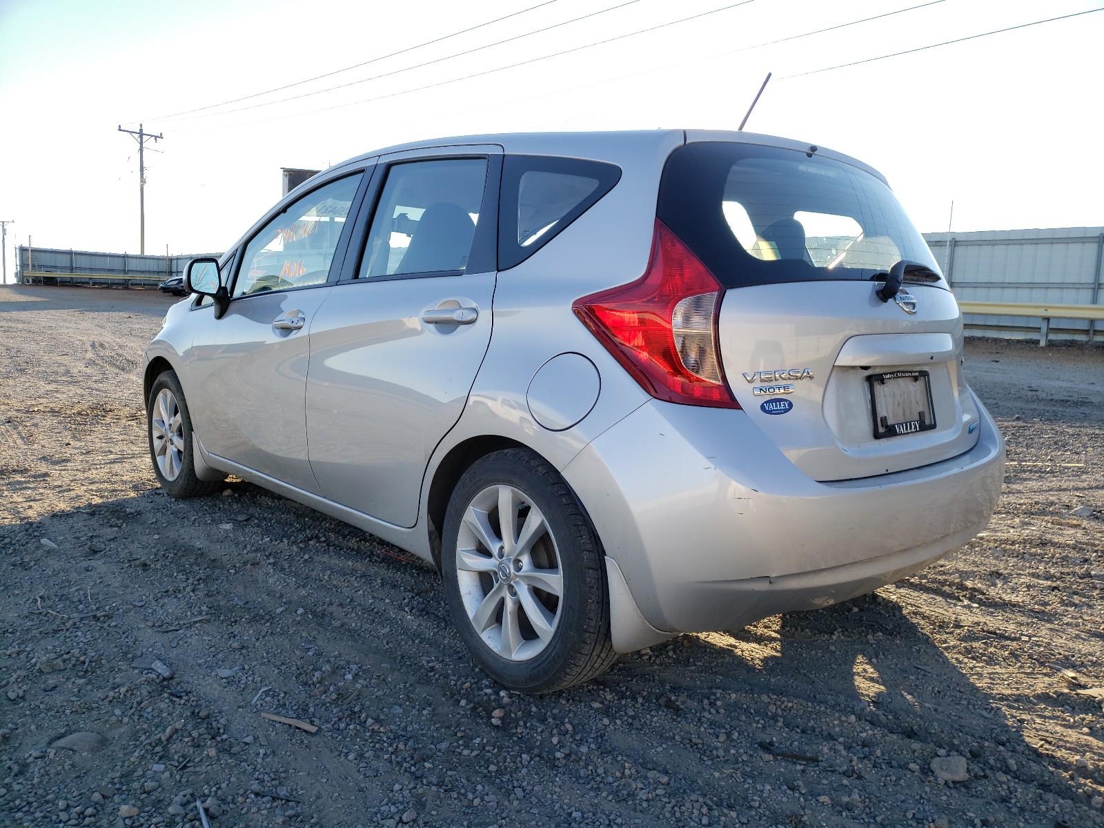 Photo 2 VIN: 3N1CE2CP7EL398663 - NISSAN VERSA NOTE 