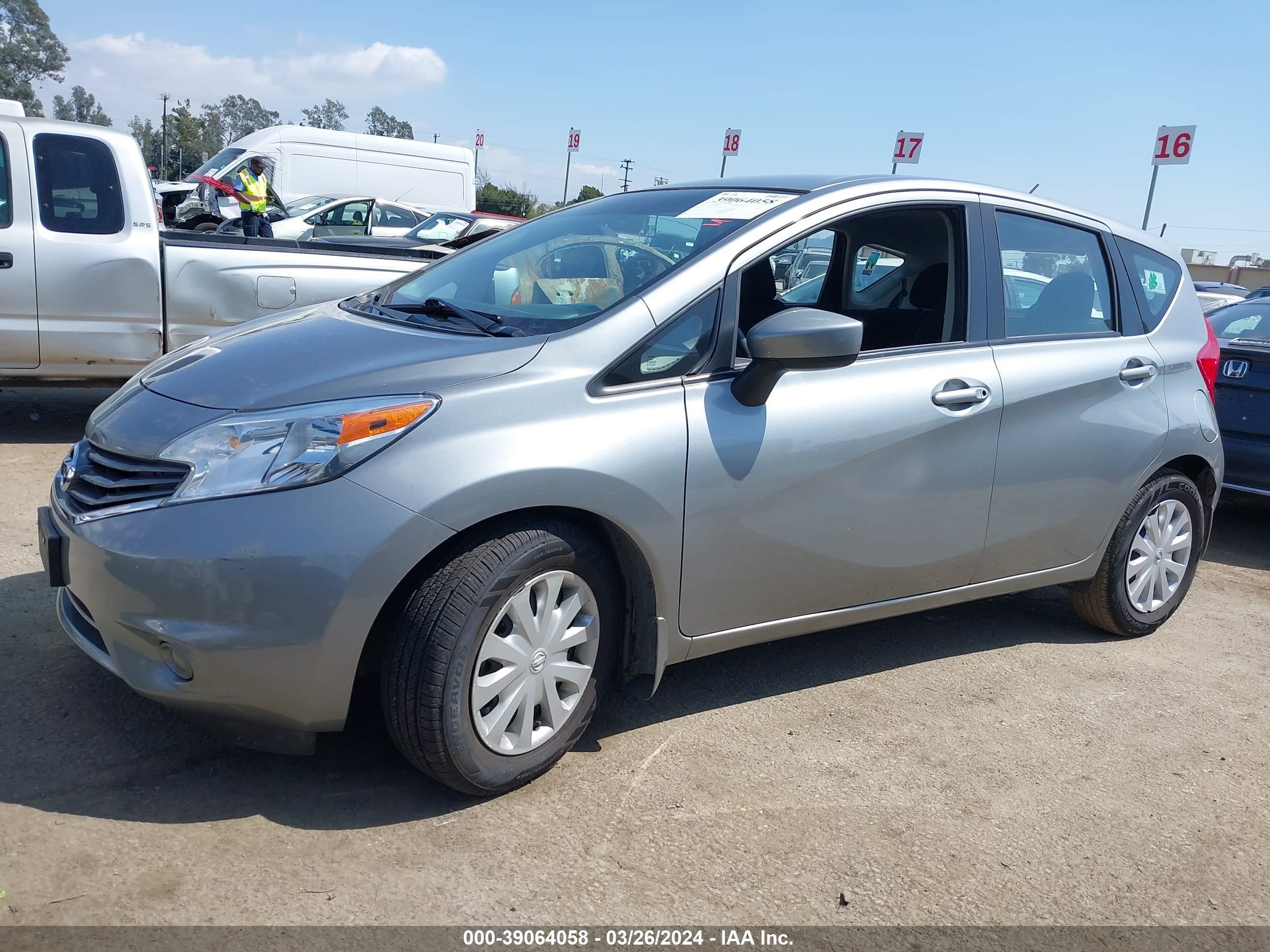 Photo 1 VIN: 3N1CE2CP7FL424051 - NISSAN VERSA 