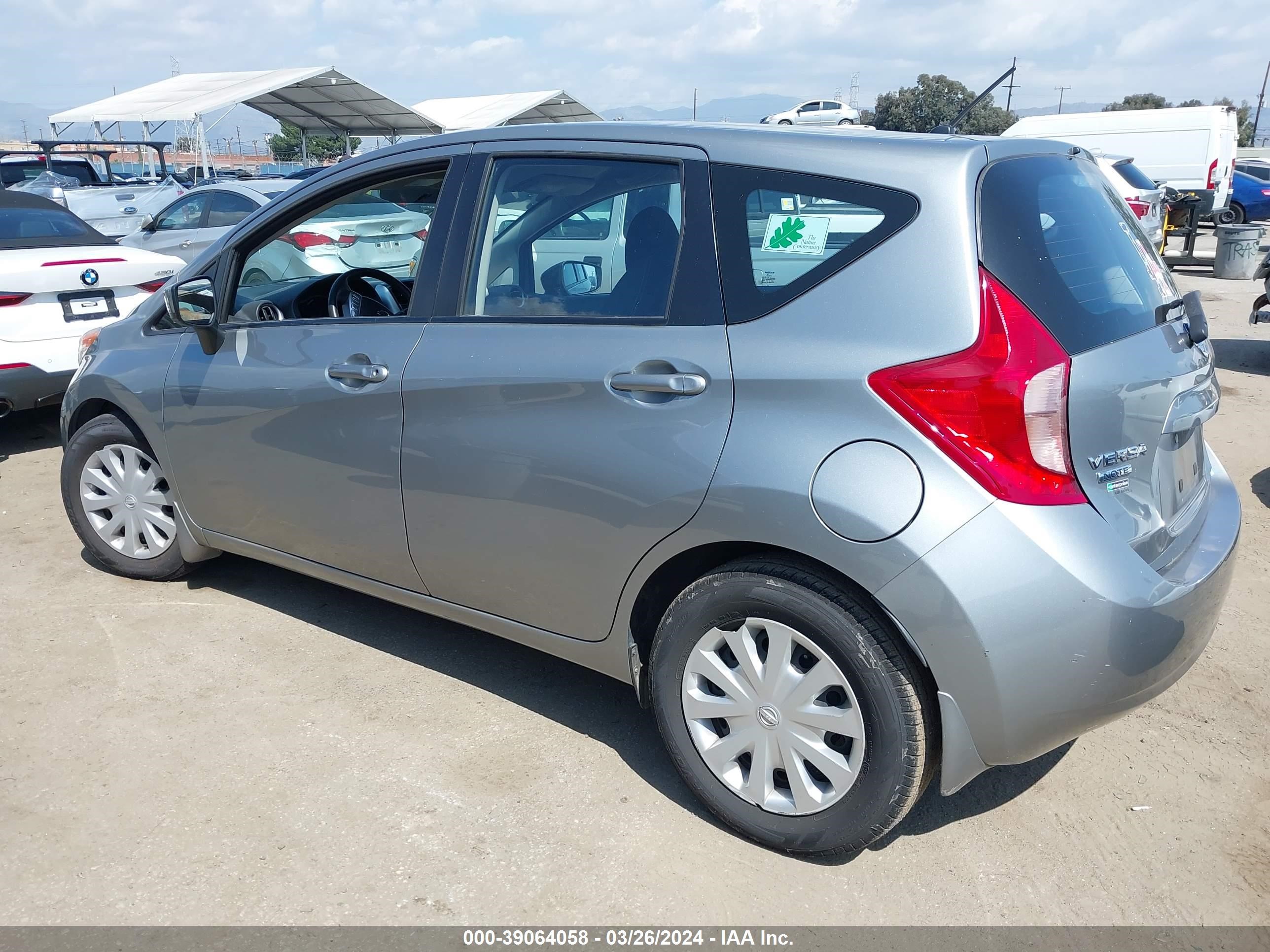 Photo 2 VIN: 3N1CE2CP7FL424051 - NISSAN VERSA 