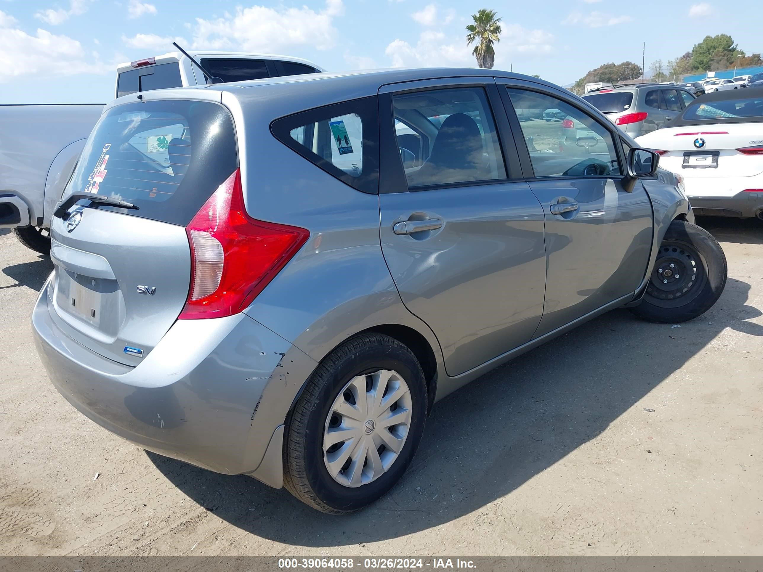 Photo 3 VIN: 3N1CE2CP7FL424051 - NISSAN VERSA 