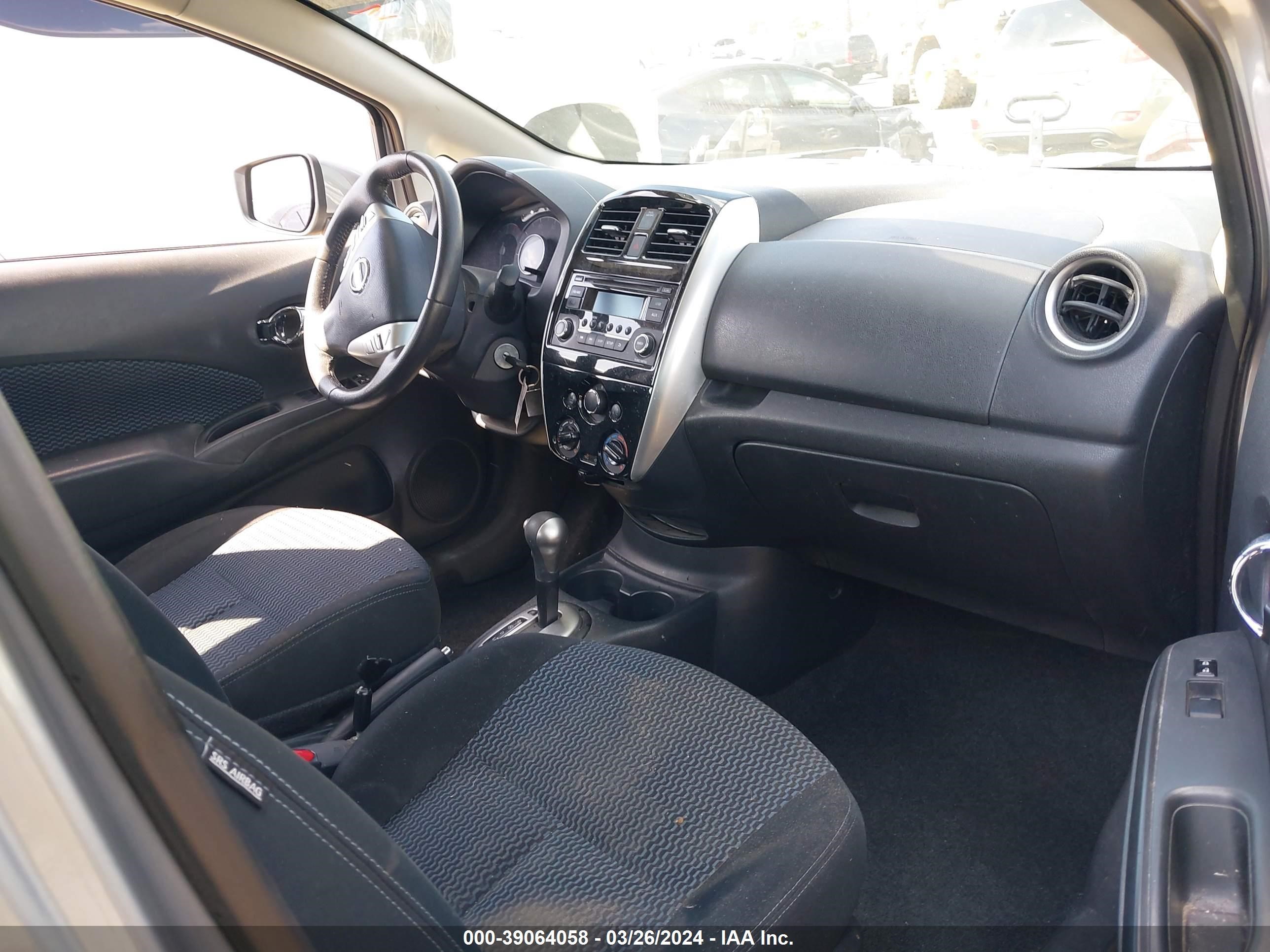 Photo 4 VIN: 3N1CE2CP7FL424051 - NISSAN VERSA 